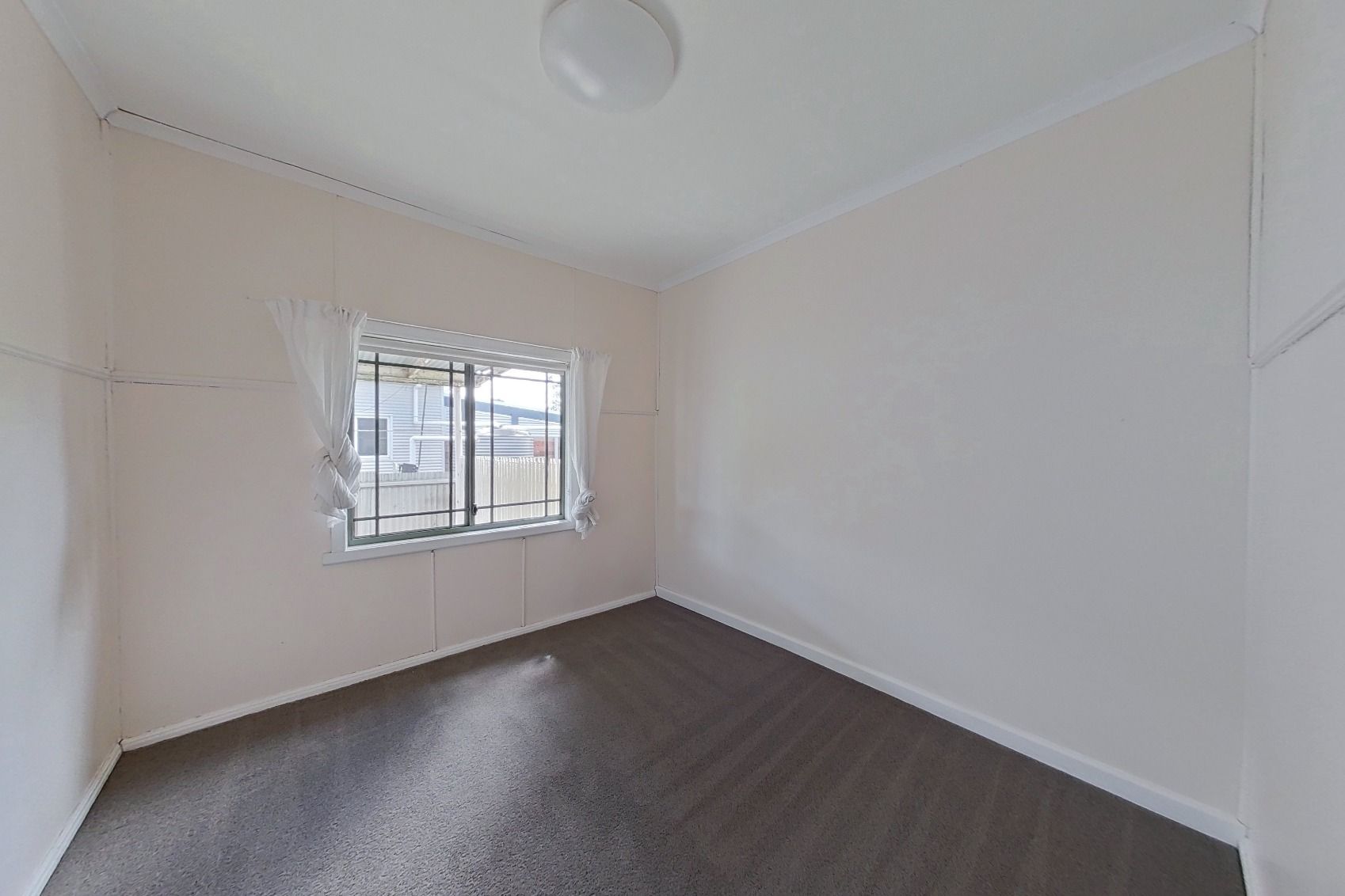 24 Burton Street — photo 8 of 14