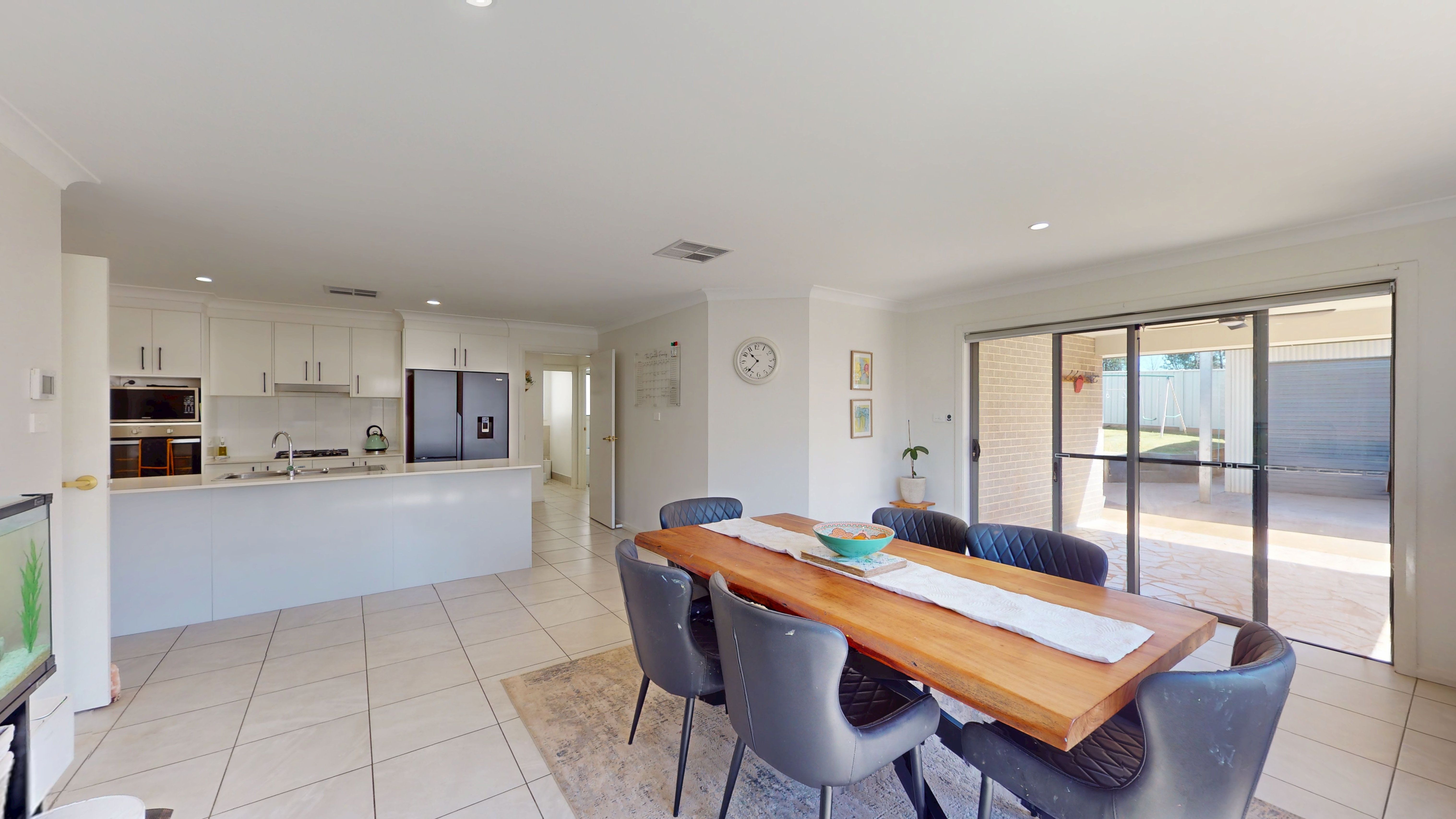 83 Champagne Drive — photo 4 of 20