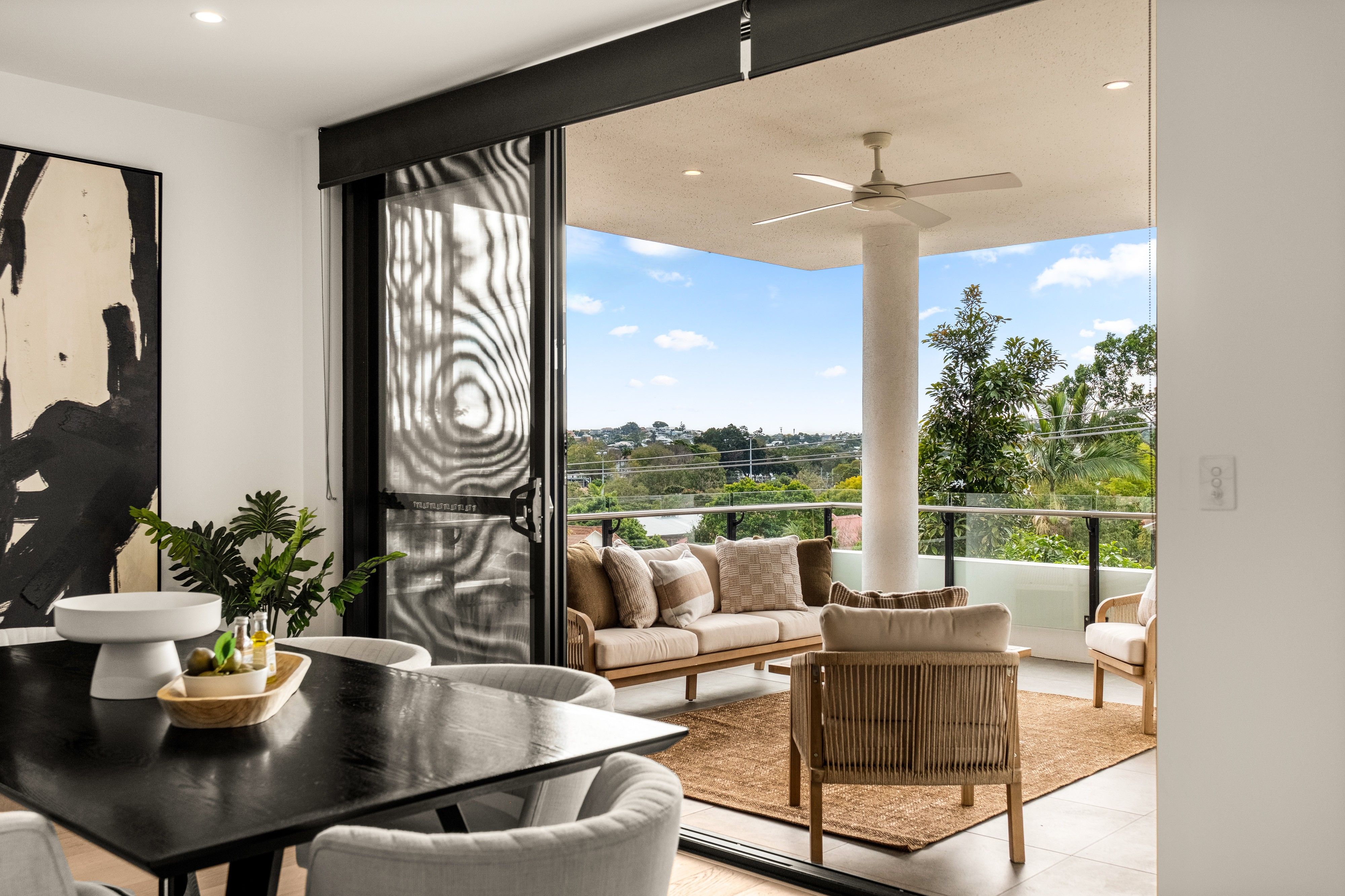12 Lima Street, Auchenflower QLD 4066