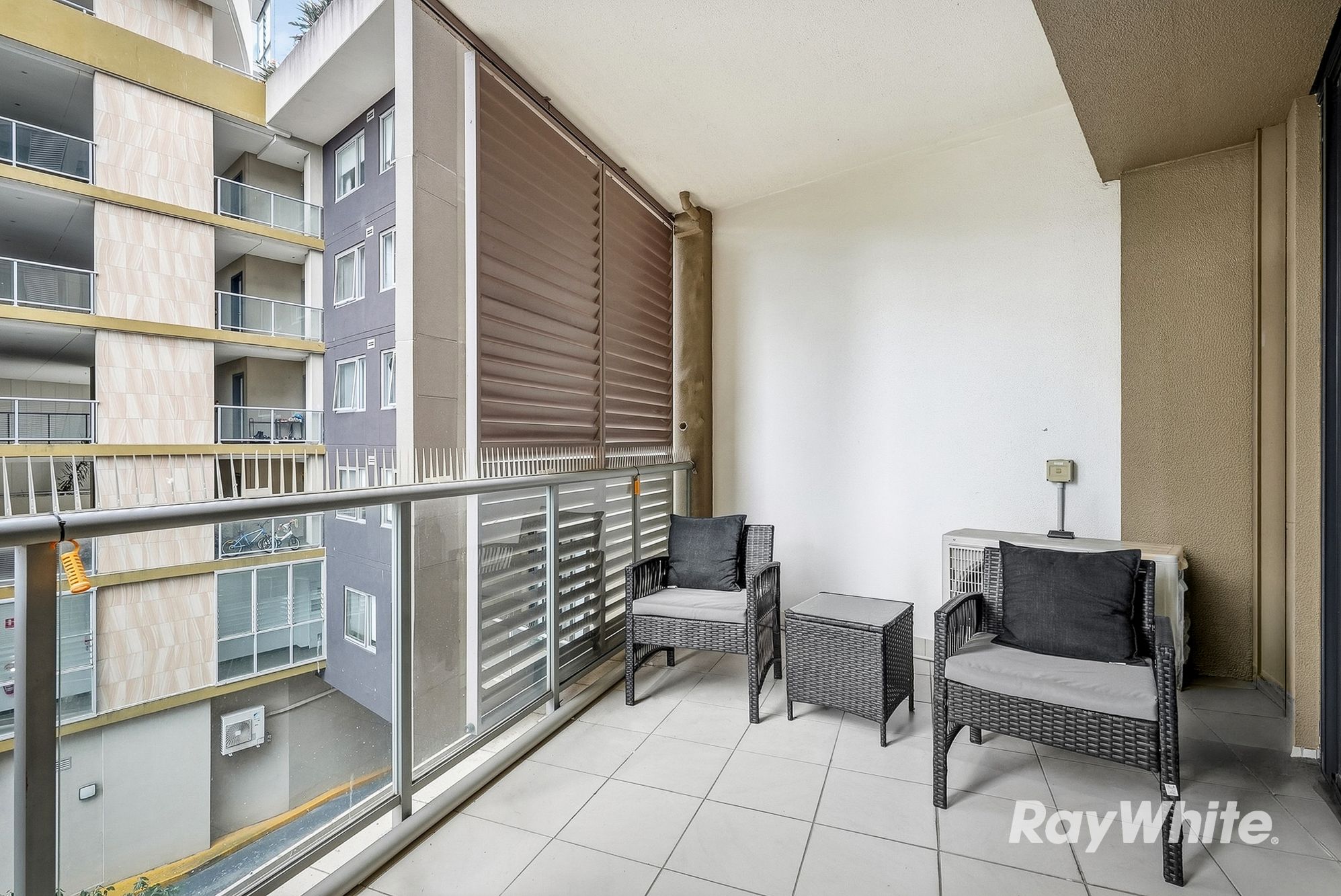 313/31-37 Hassall Street — photo 9 of 18