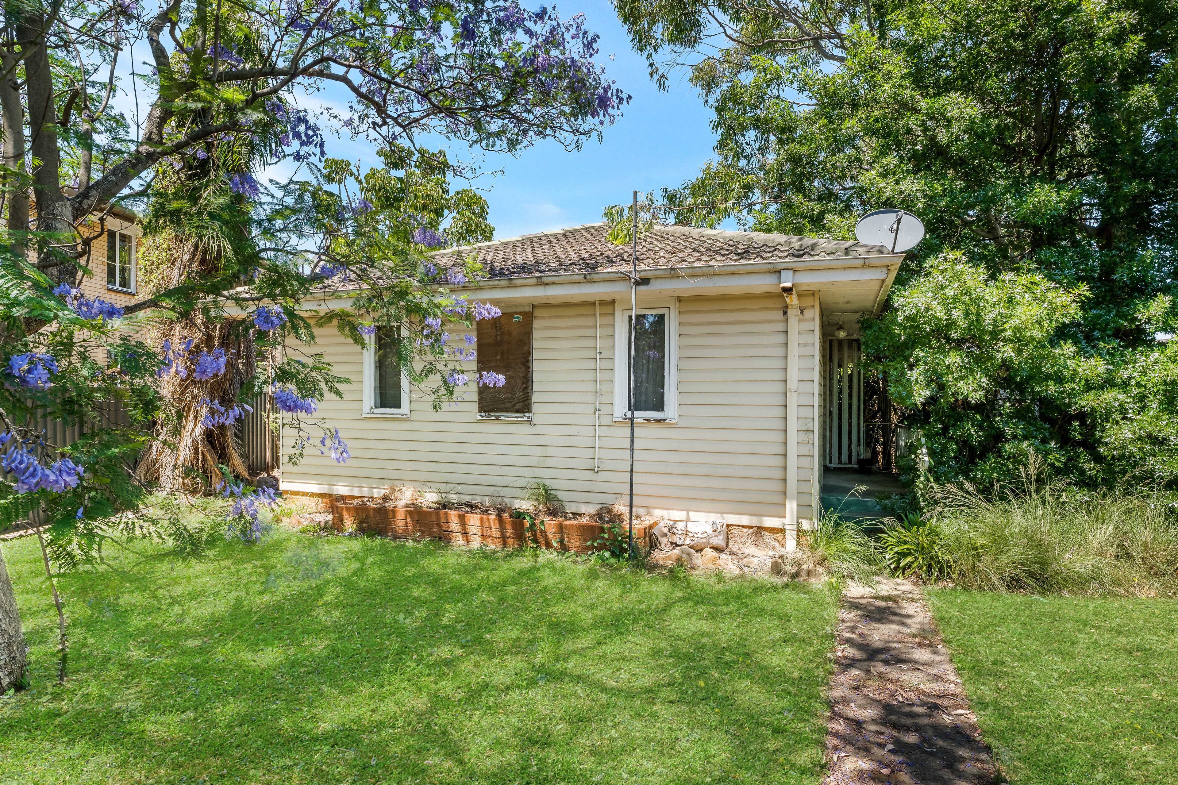 20 Woolnough Place, Cartwright NSW 2168