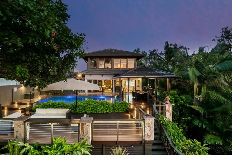 51 Brisbane Corso, Fairfield, QLD 4103