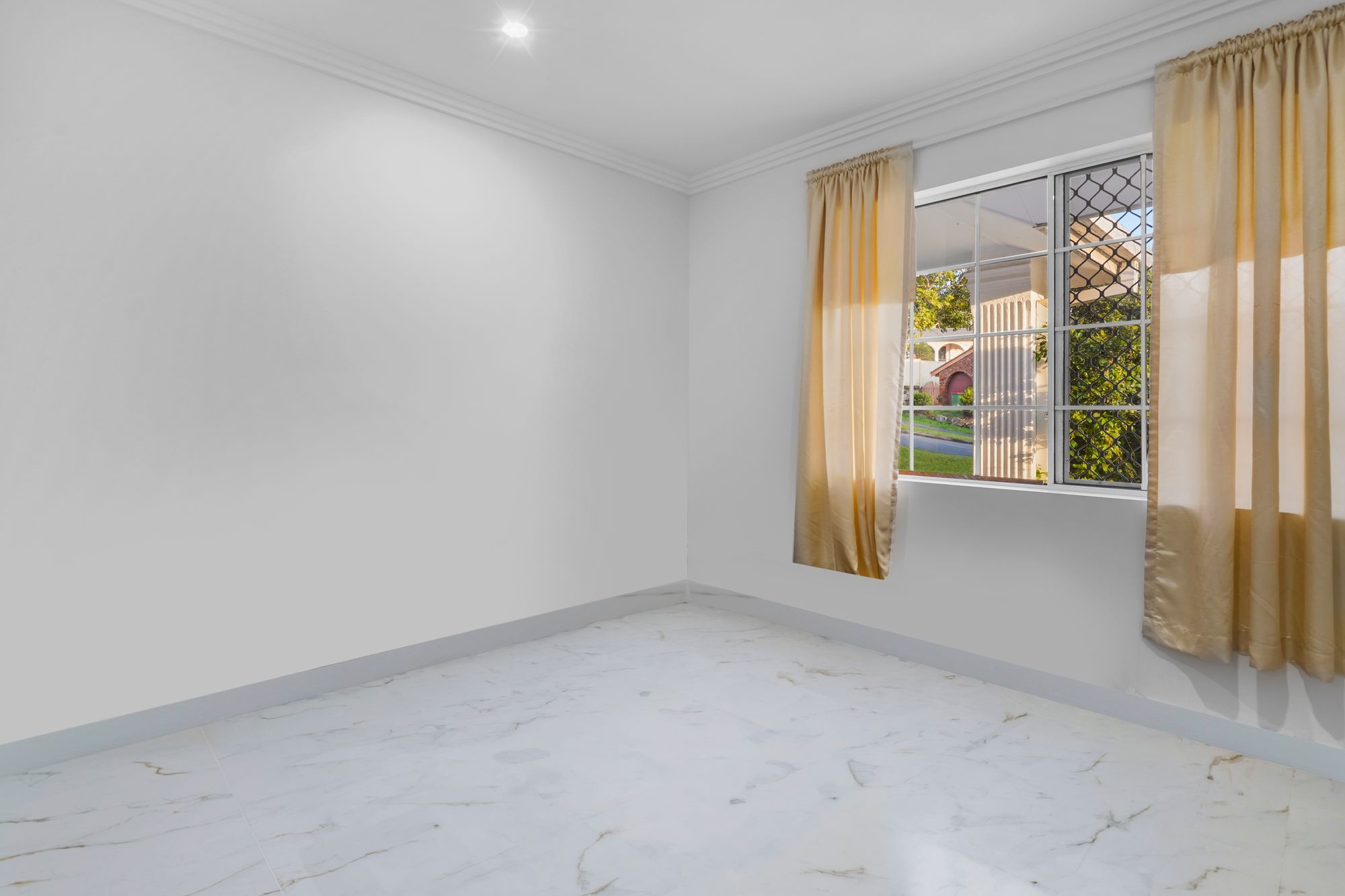 25 Minerva Street — photo 12 of 26