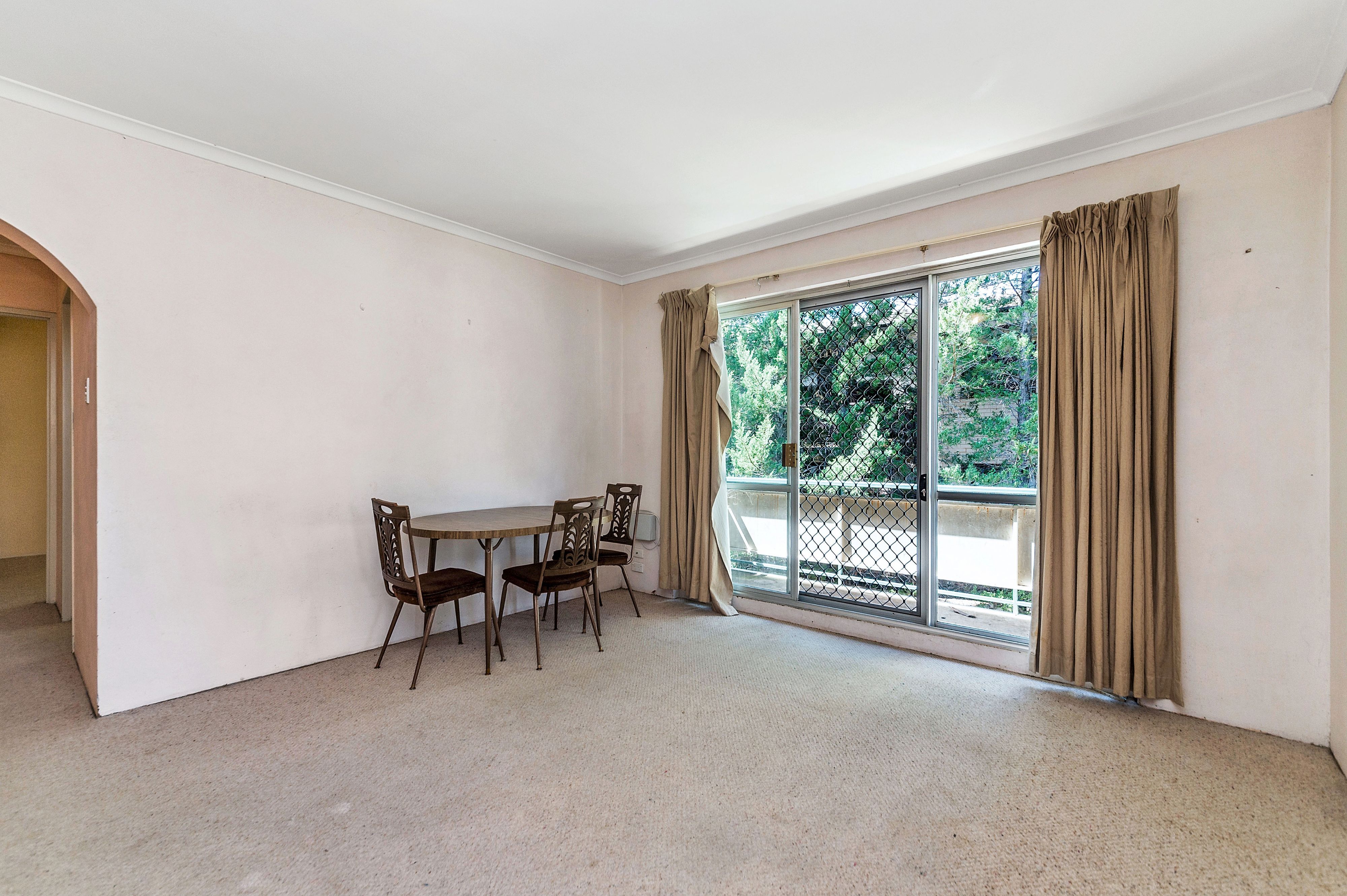 5/16 Yarrow Street — photo 3 of 11