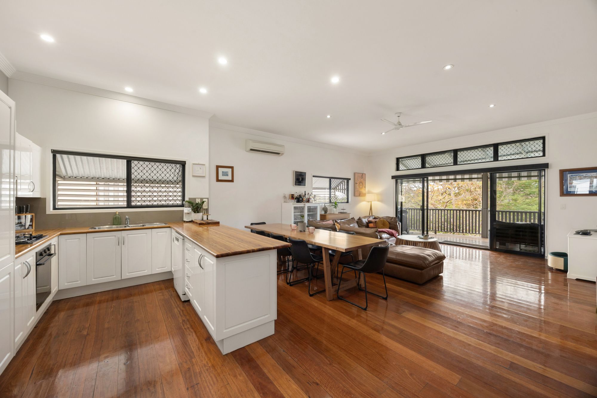 1/9A Waterworks Road — photo from Ray White New Farm