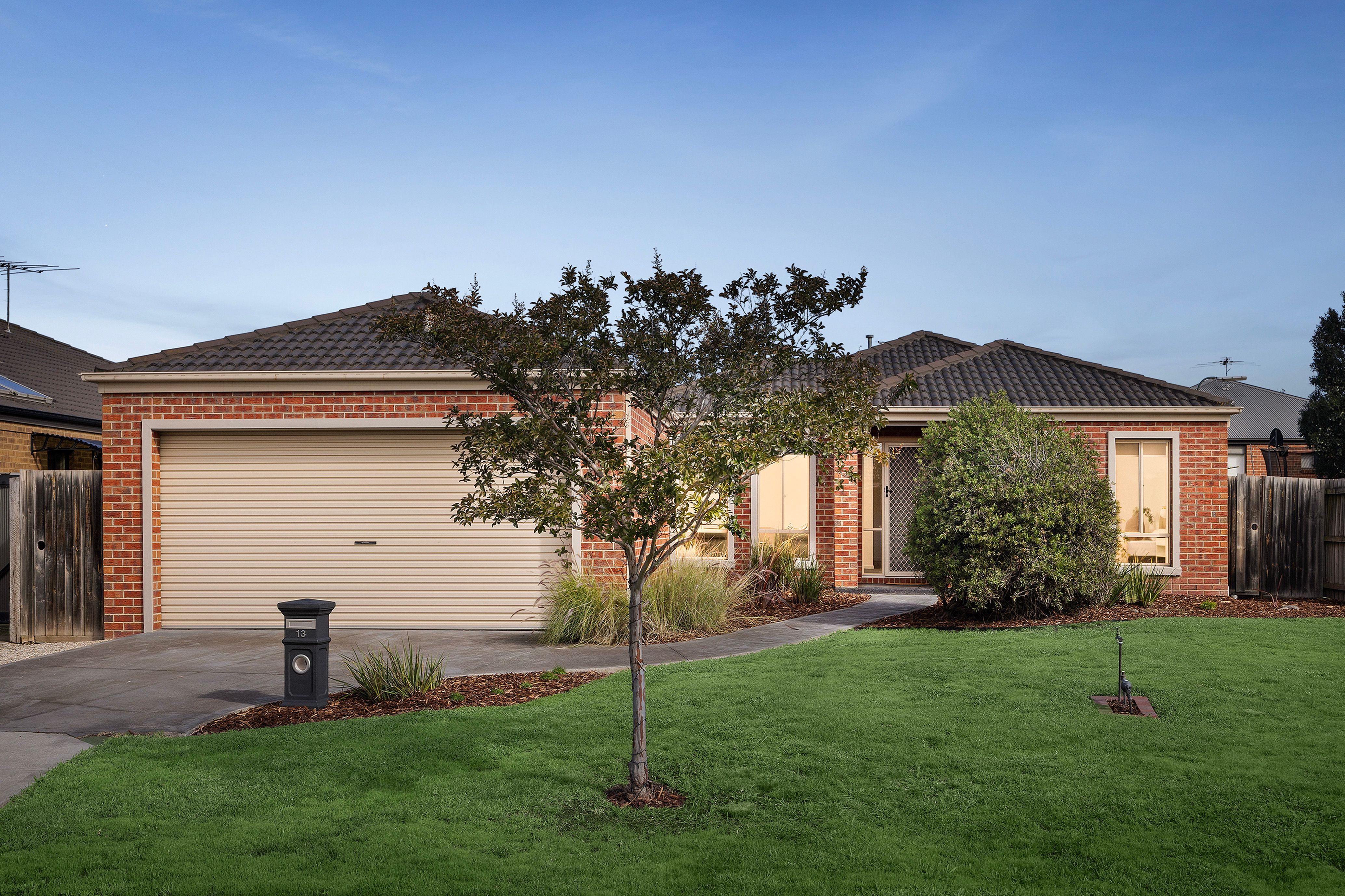 13 Ritchie Court, Sunbury VIC 3429