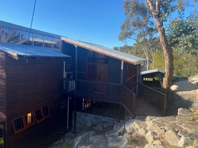 8 Sundew Road — photo 25 of 26