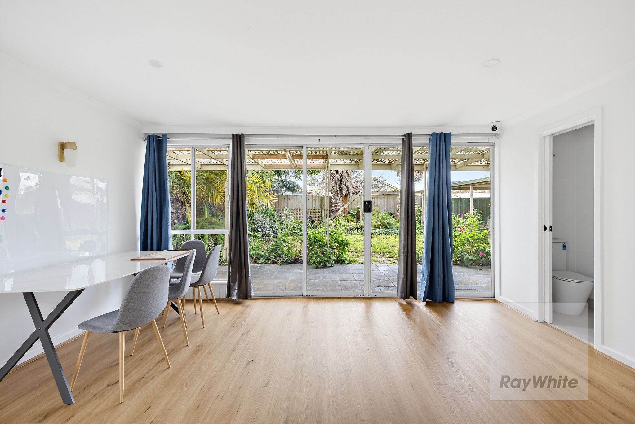 18 Scott Grove — photo 12 of 20