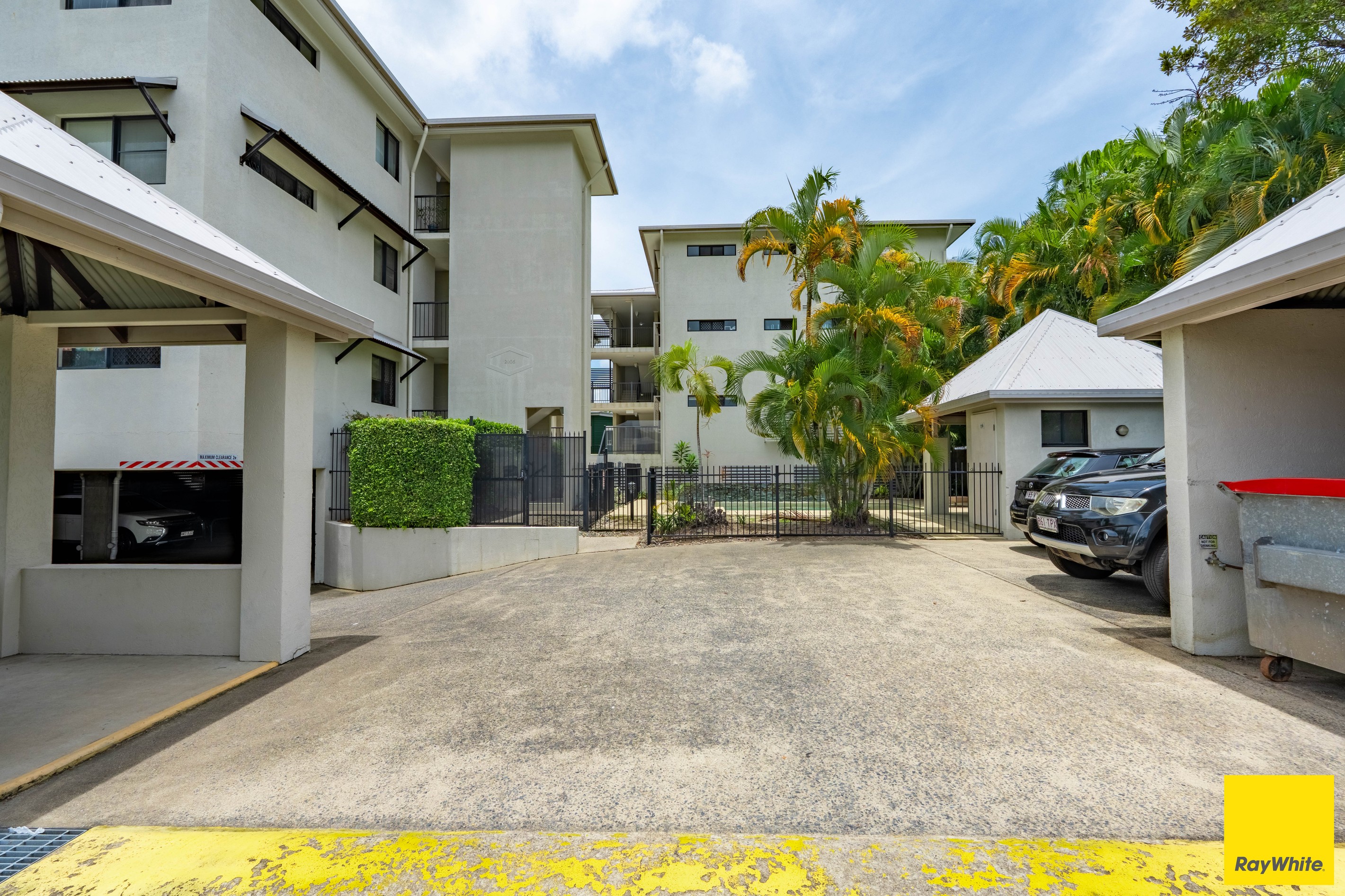 11/423-427 Draper Street, Parramatta Park, QLD 4870