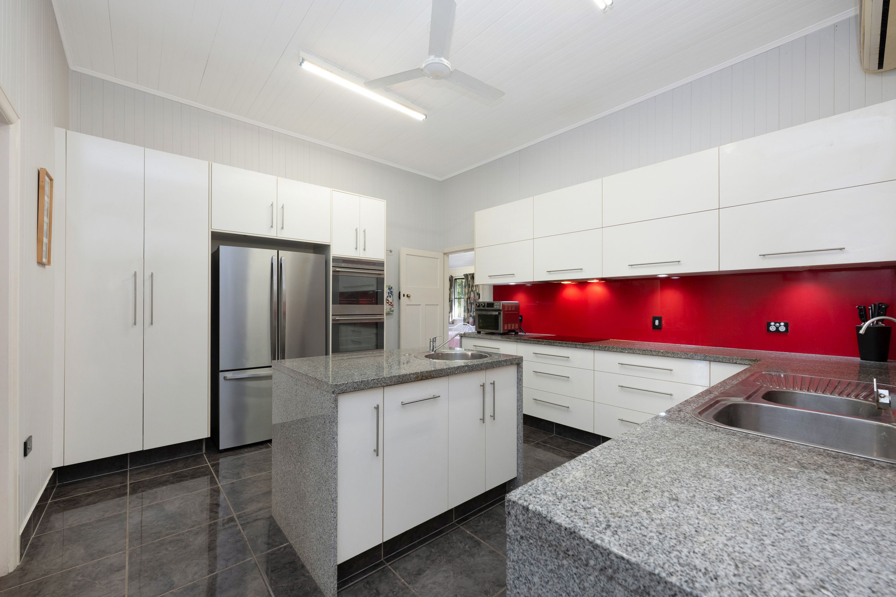 2 Claude Street — photo 8 of 21