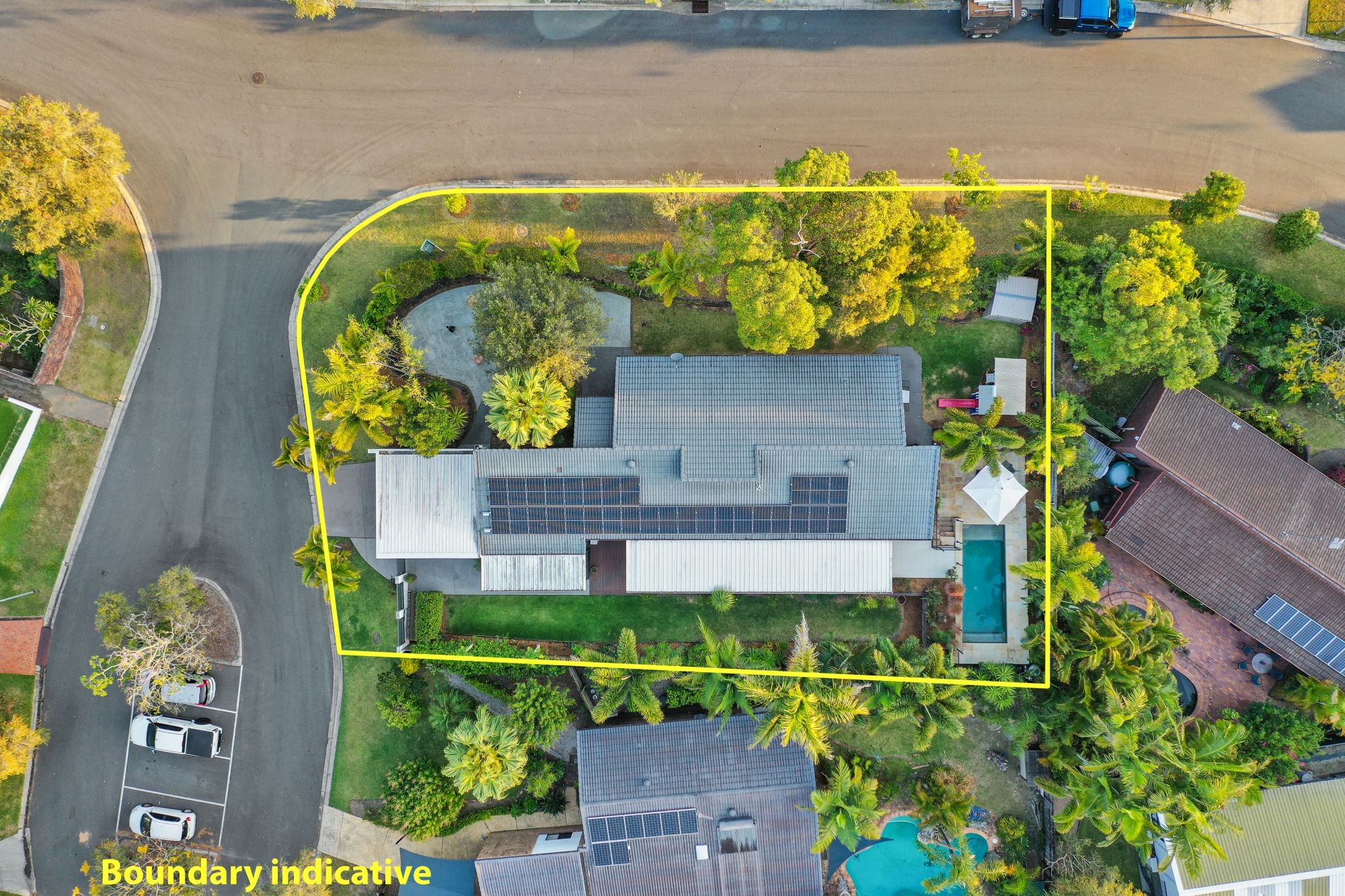 2 Henley Court, Robina, QLD 4226
