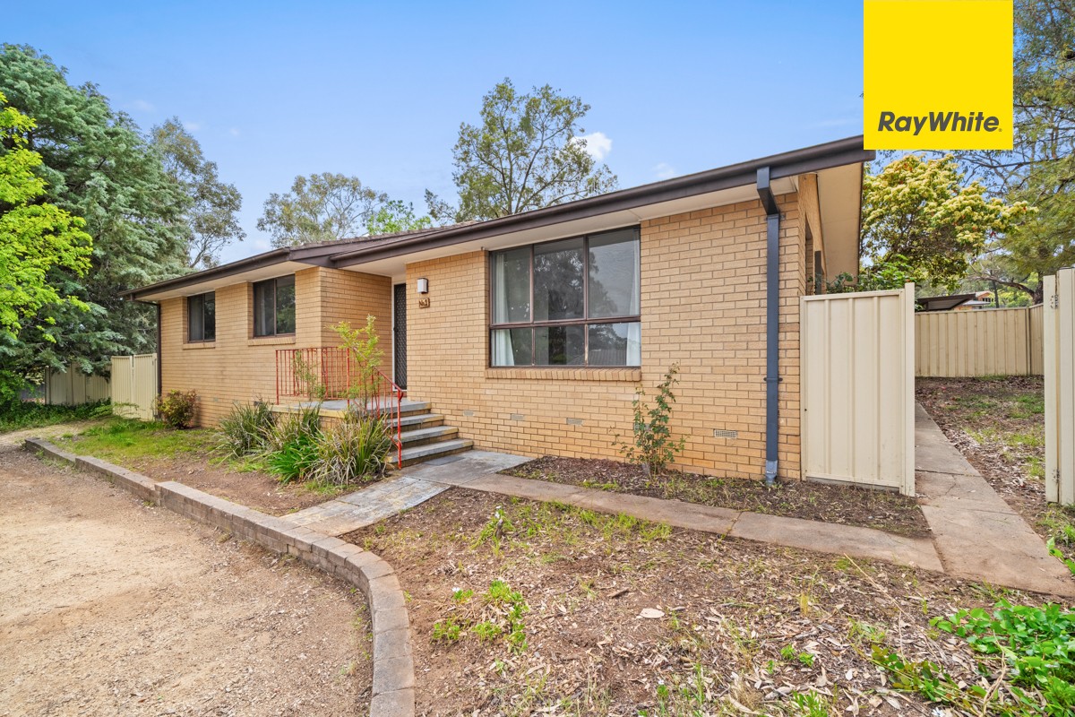1 Berghofer Court, Charnwood, ACT 2615