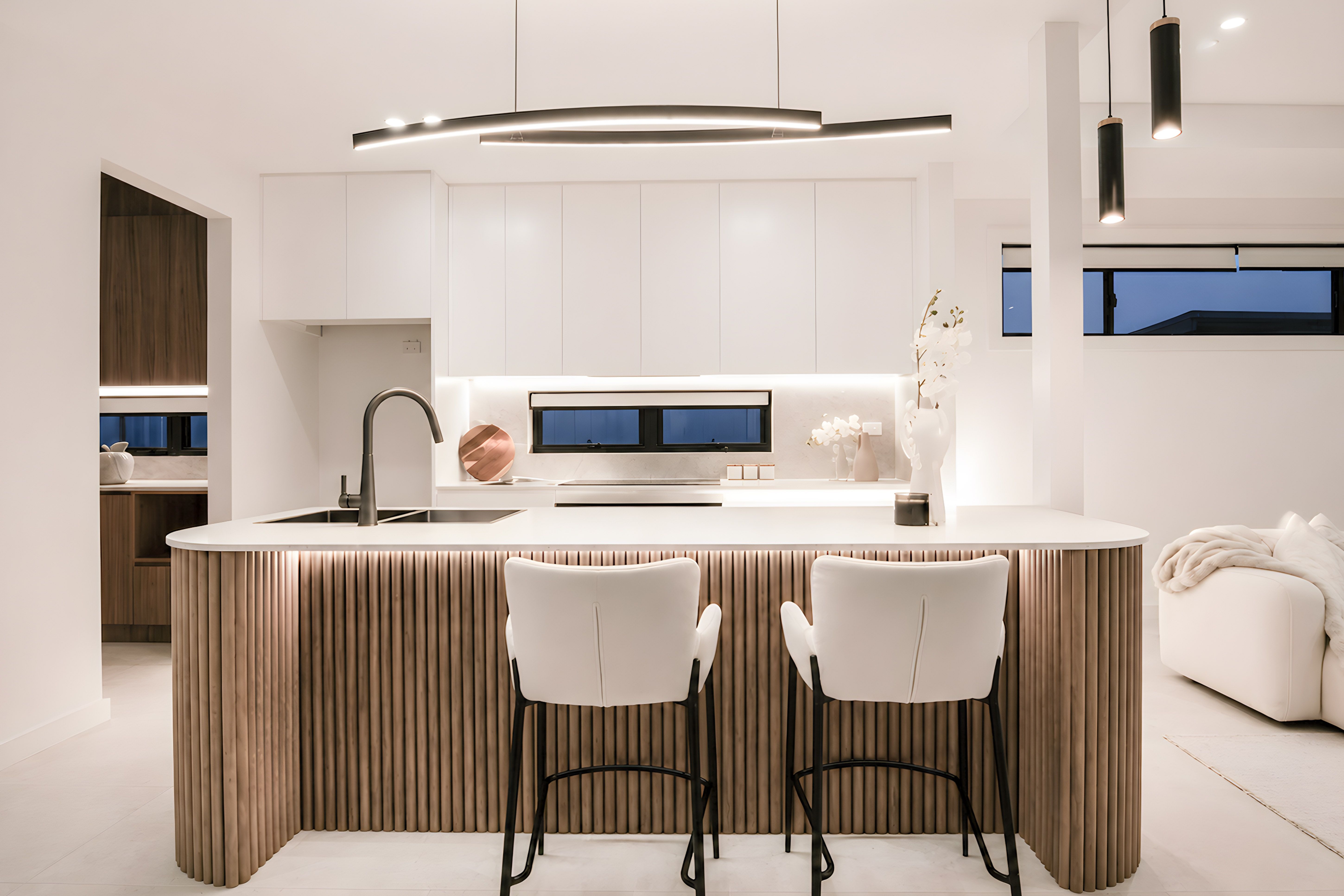 8 Holden Street — photo 4 of 11