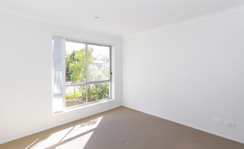 3/2 Anlaby, Pimpama, QLD 4209