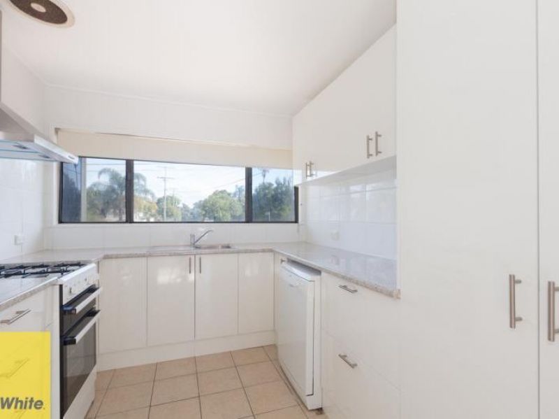 38 Attunga Street, Kingston, QLD 4114