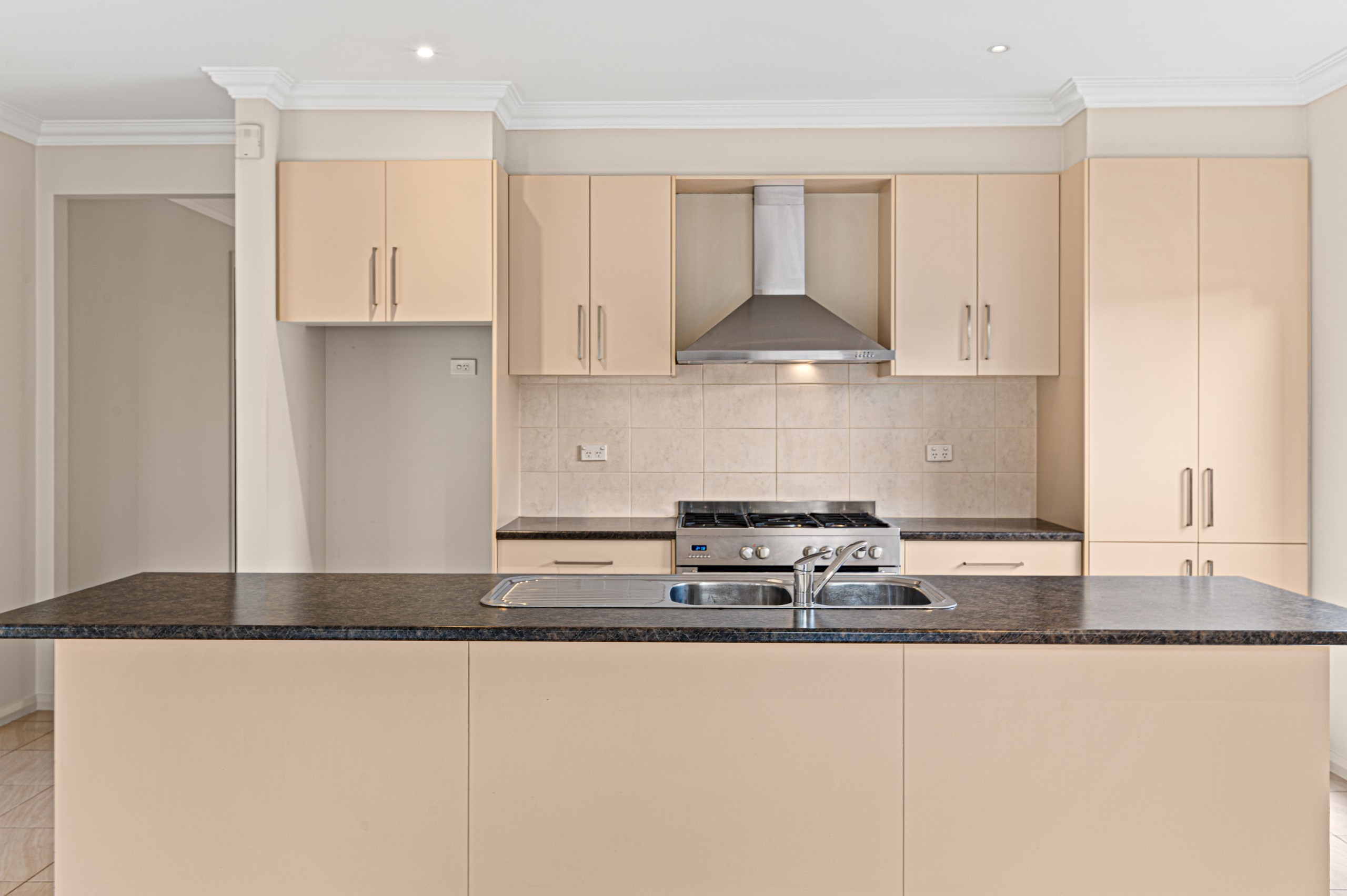 10 Sunlander Way, Doreen, VIC 3754