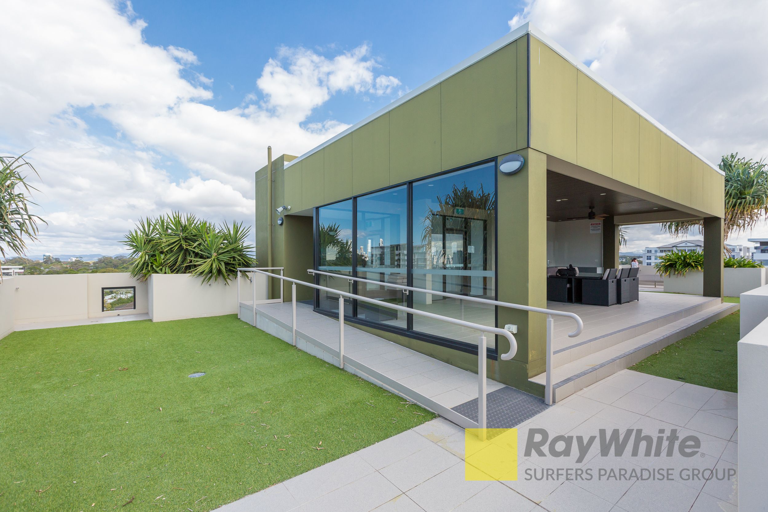 10/43 Lenneberg Avenue, Southport, QLD 4215