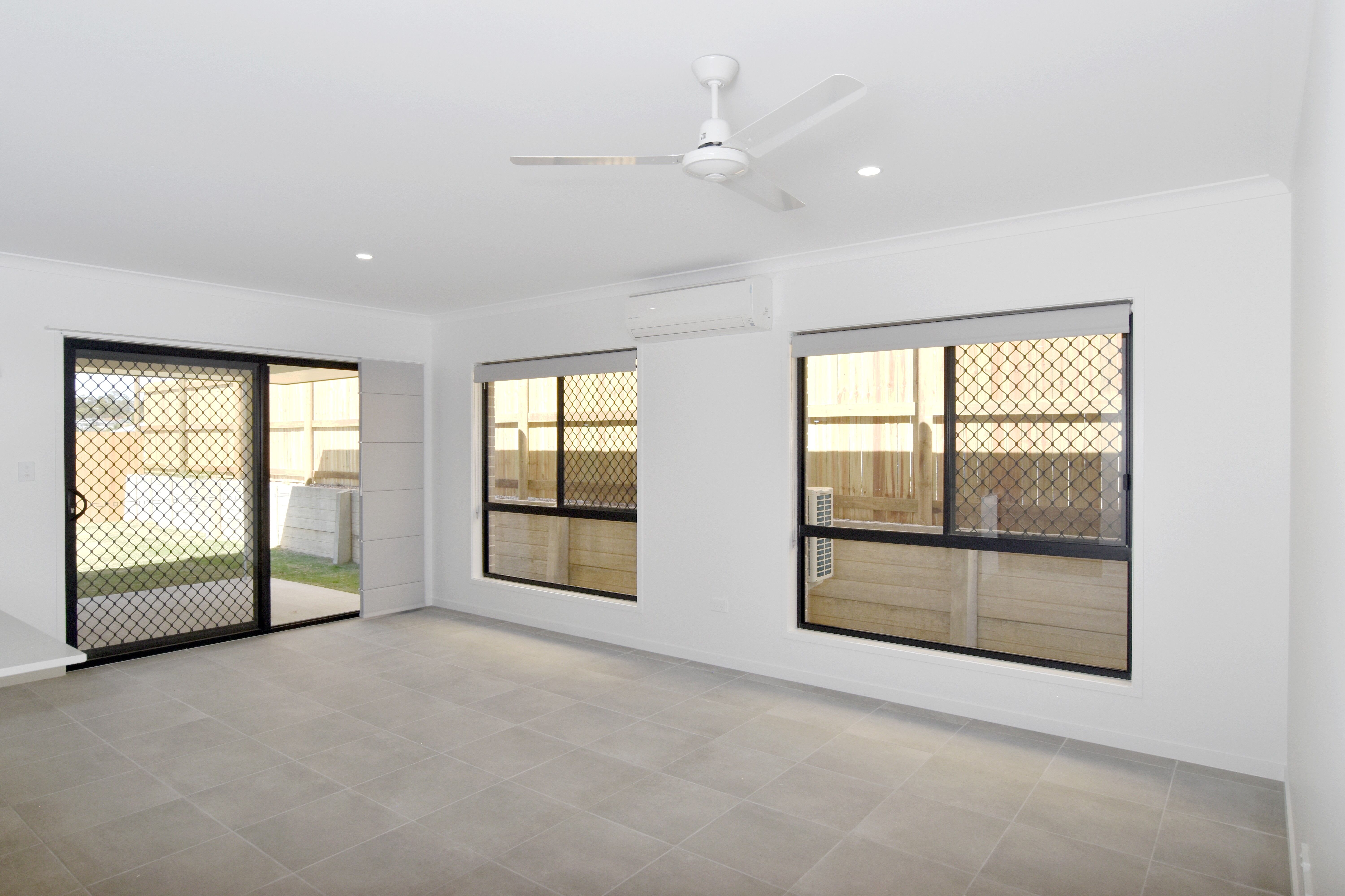 10 Odette Road, Clinton, QLD 4680