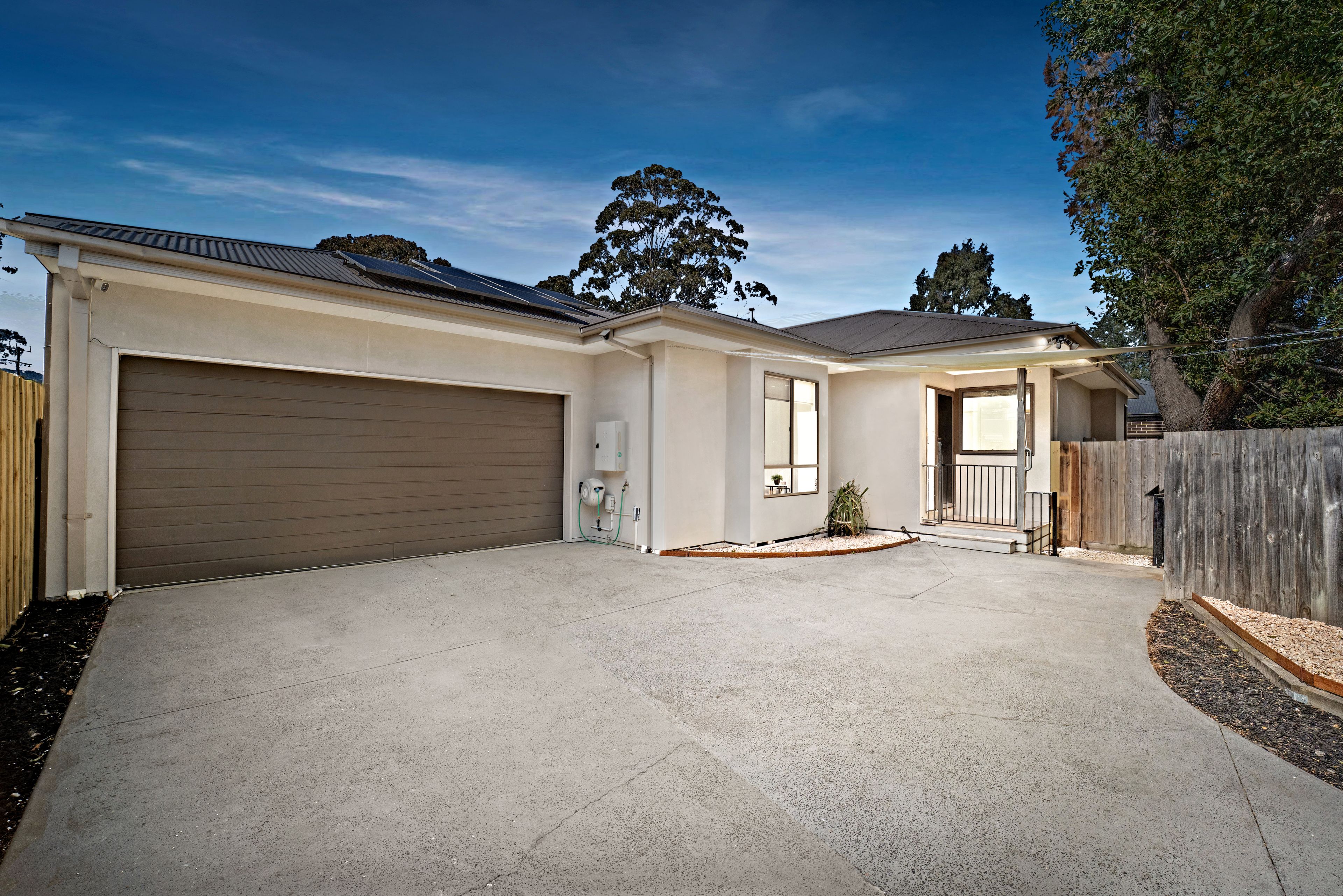2/92 Albert Avenue — photo from Ray White Ferntree Gully
