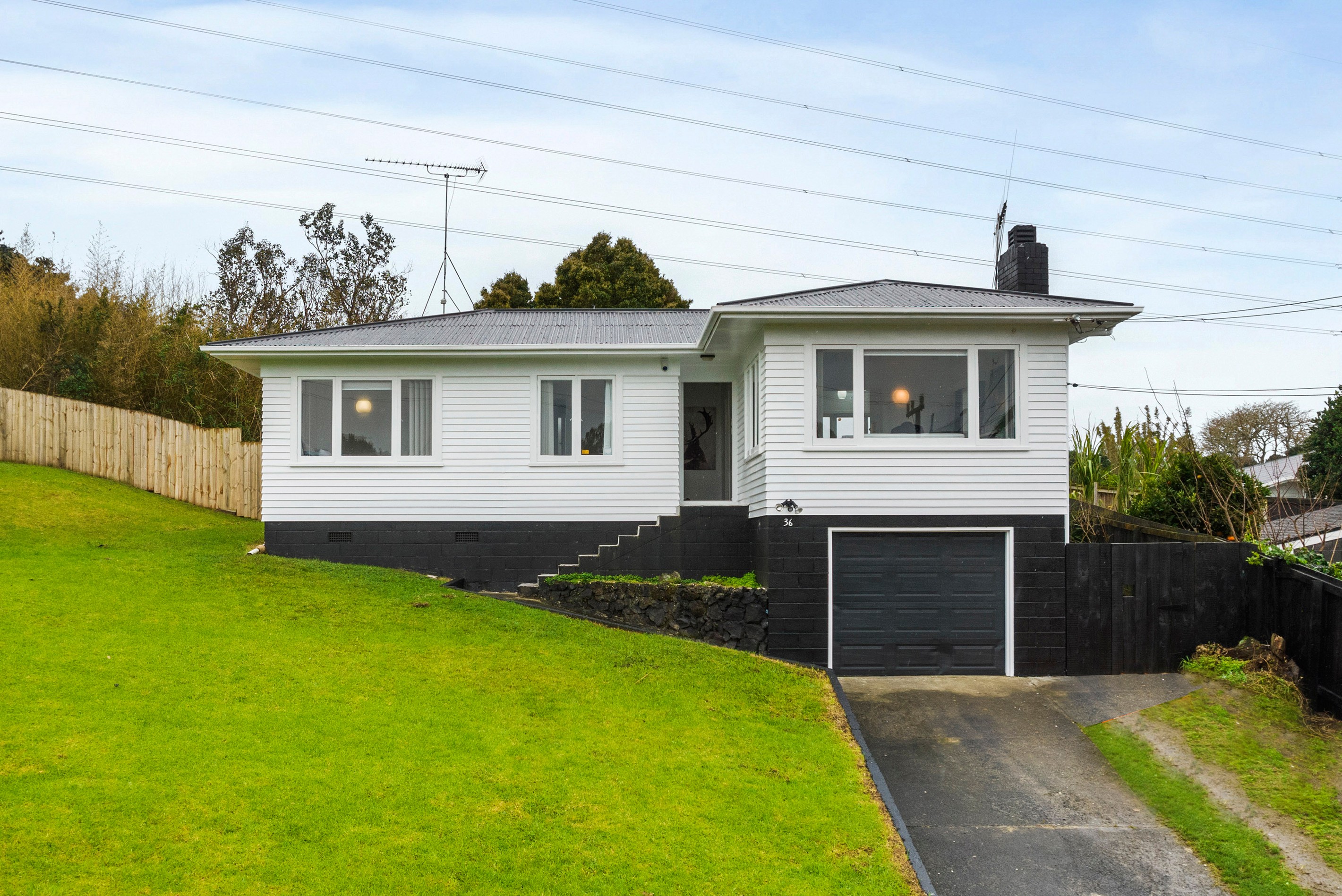 36 Hoskins Avenue, Hillsborough, Auckland City
