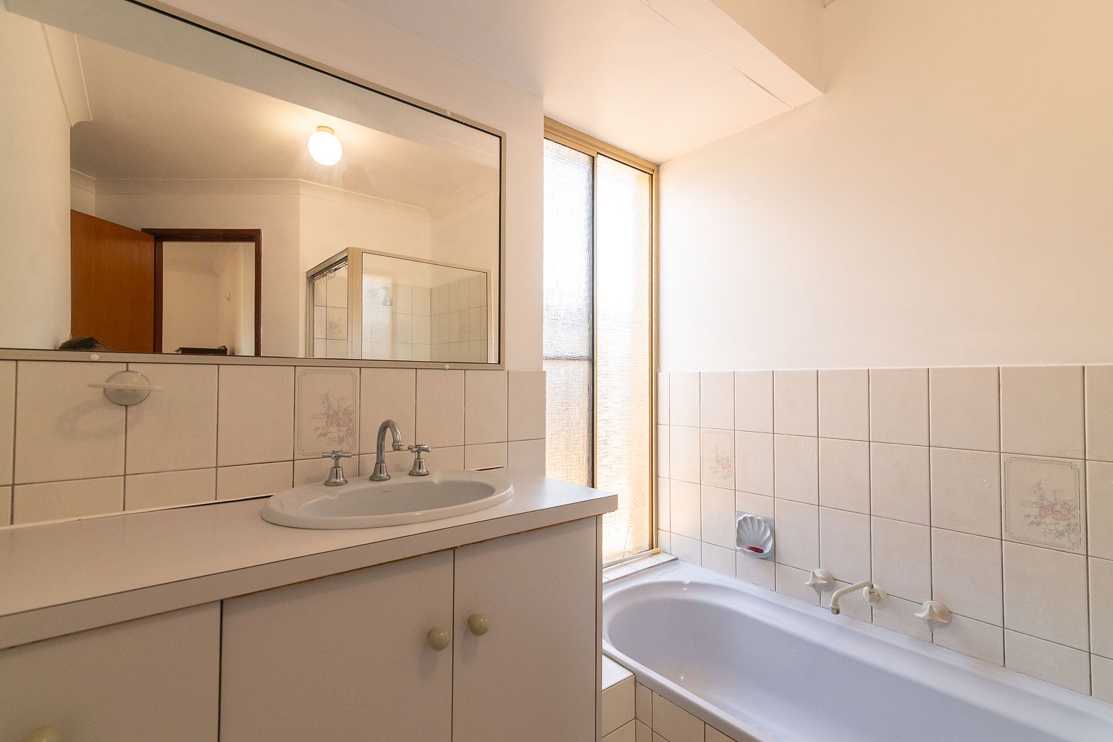 10 Stirling Street — photo 14 of 24