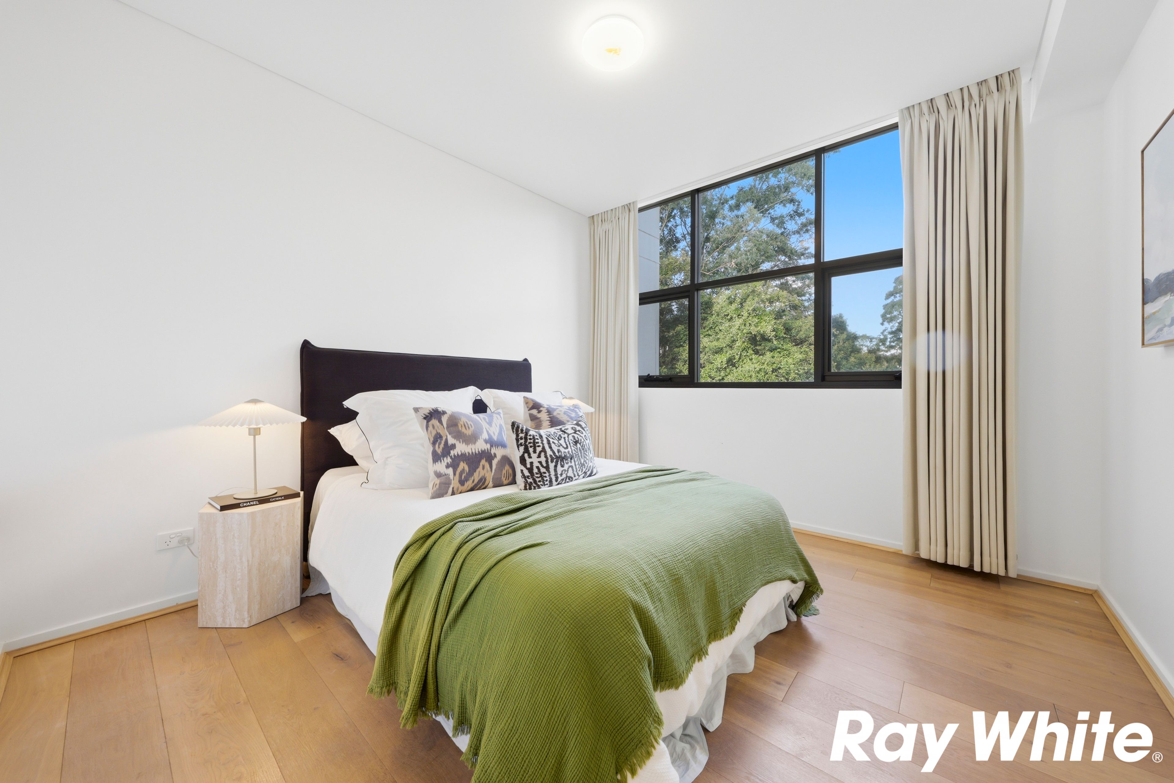 22/4-6A Park Avenue — photo 5 of 11