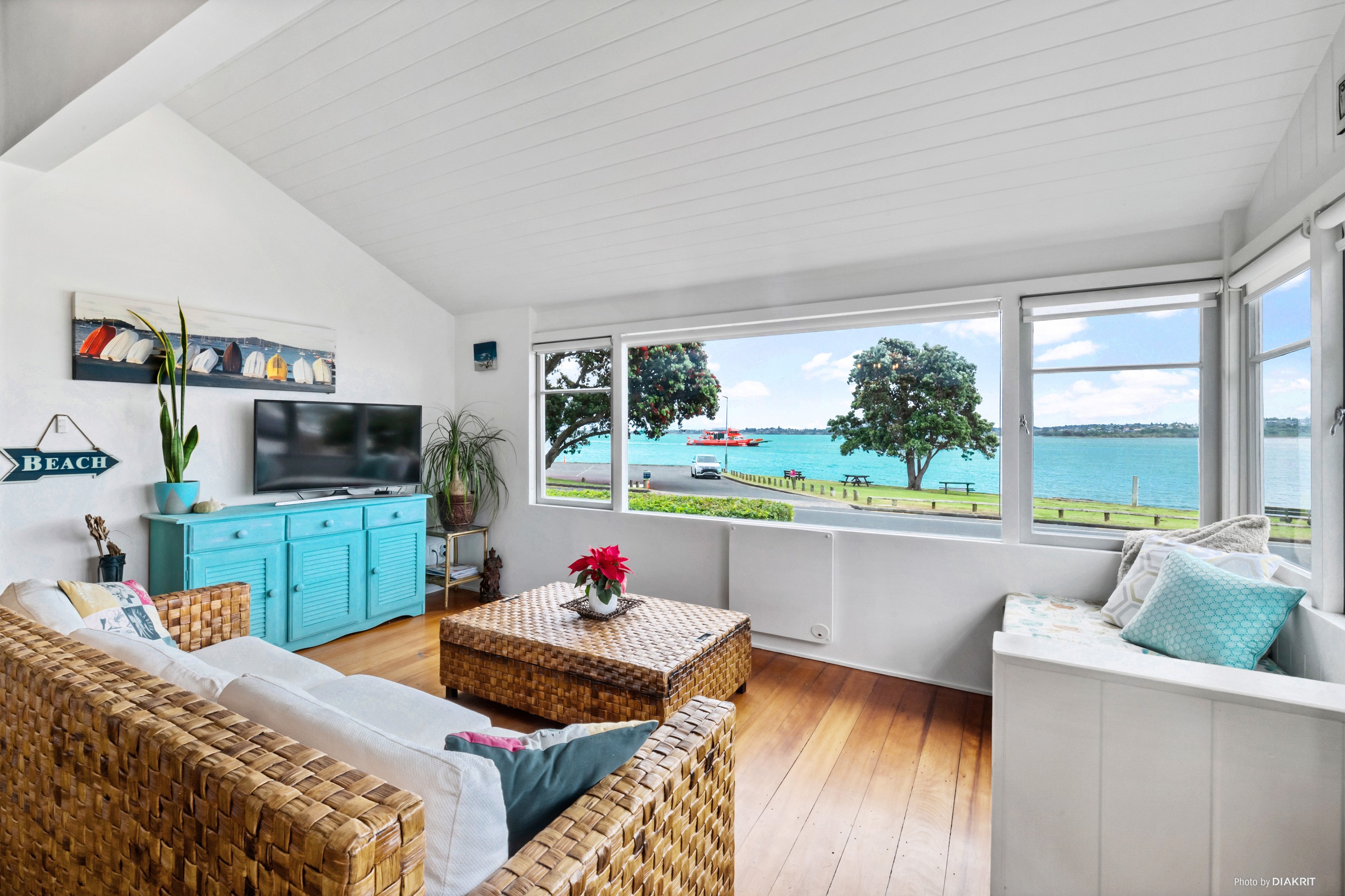 56 The Parade, Bucklands Beach, Manukau City
