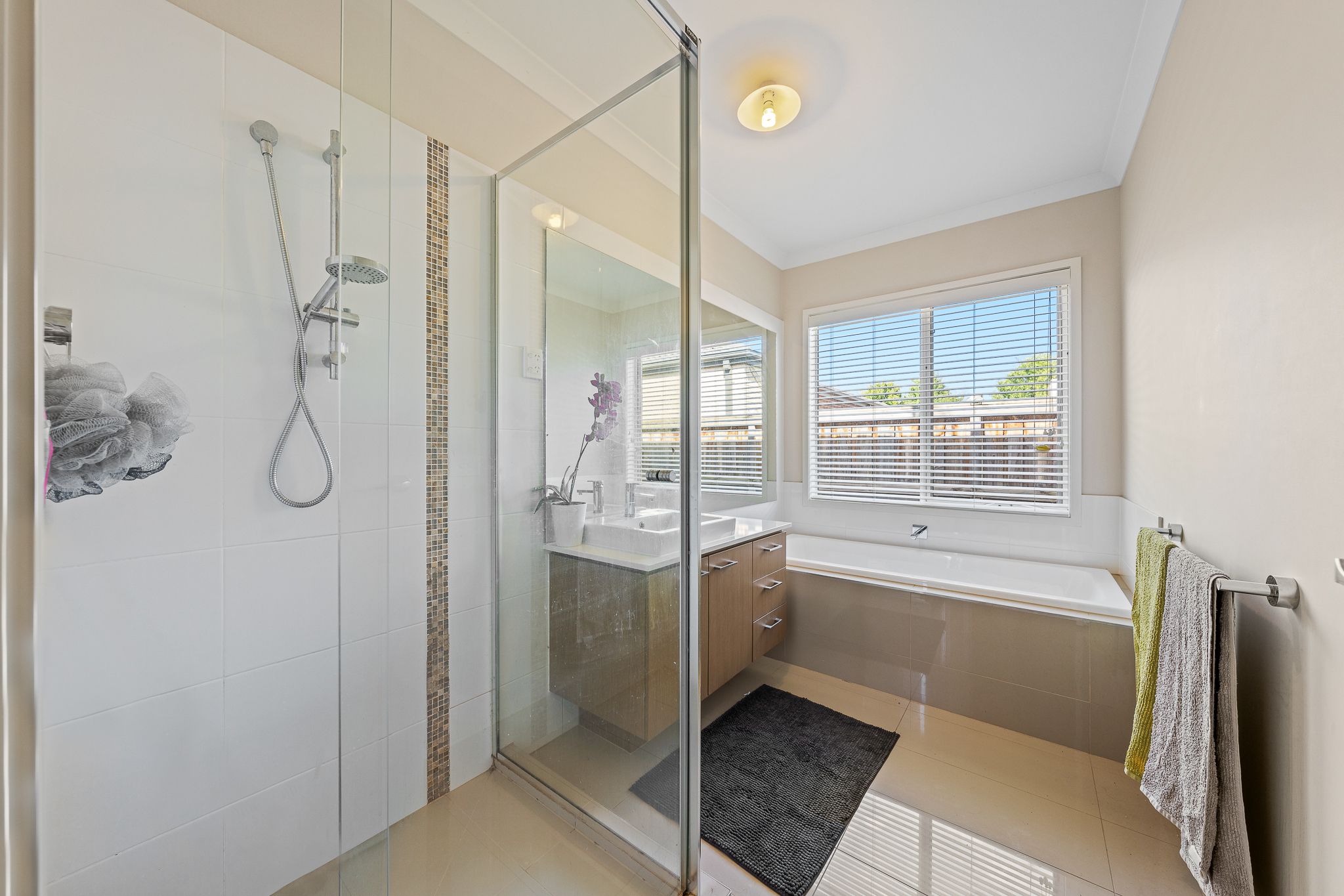 13 Elmsford Crescent — photo 14 of 17