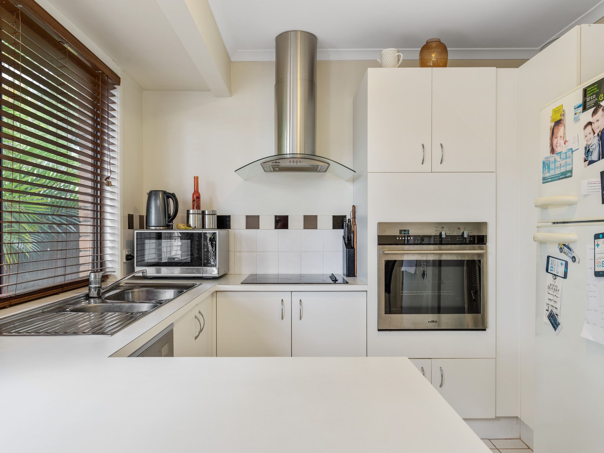 5/4-8 Cassandra Crescent, Labrador, QLD 4215