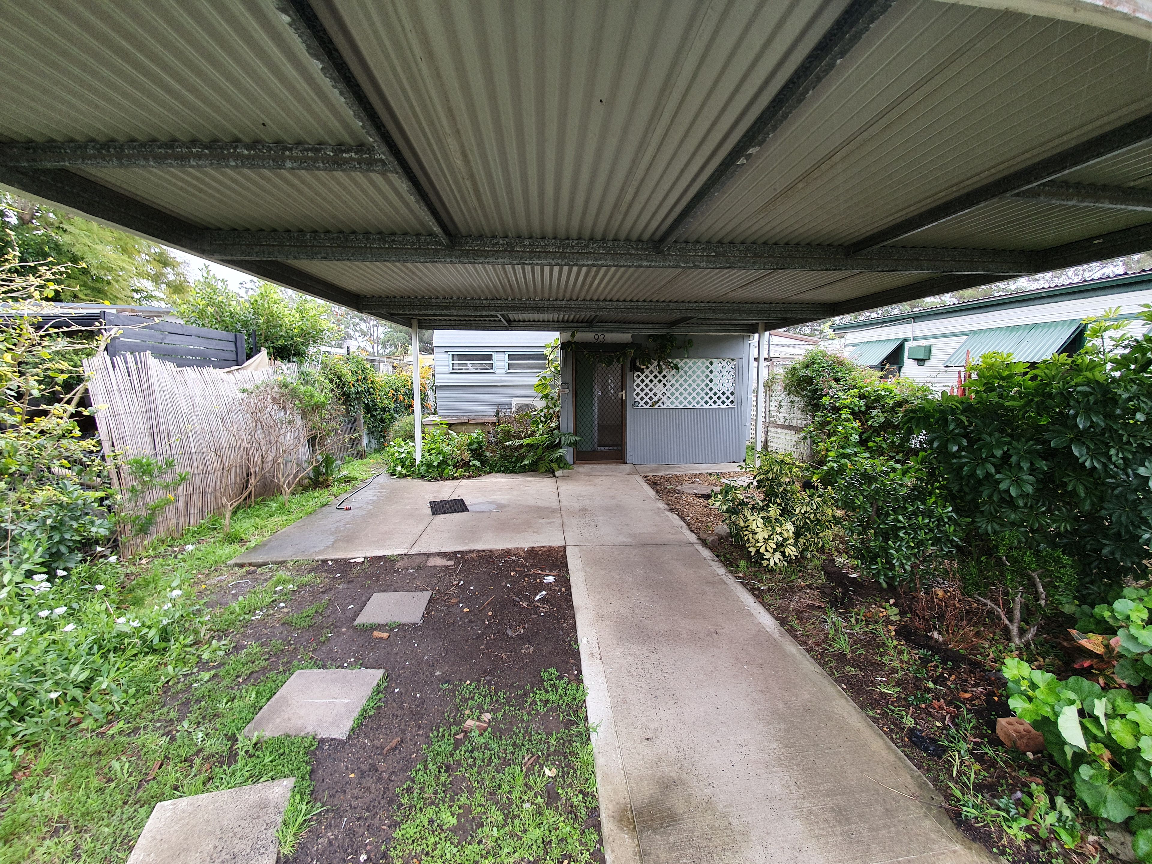 4 Woodrow Place, Figtree Gardens Caravan Park, Figtree NSW 2525