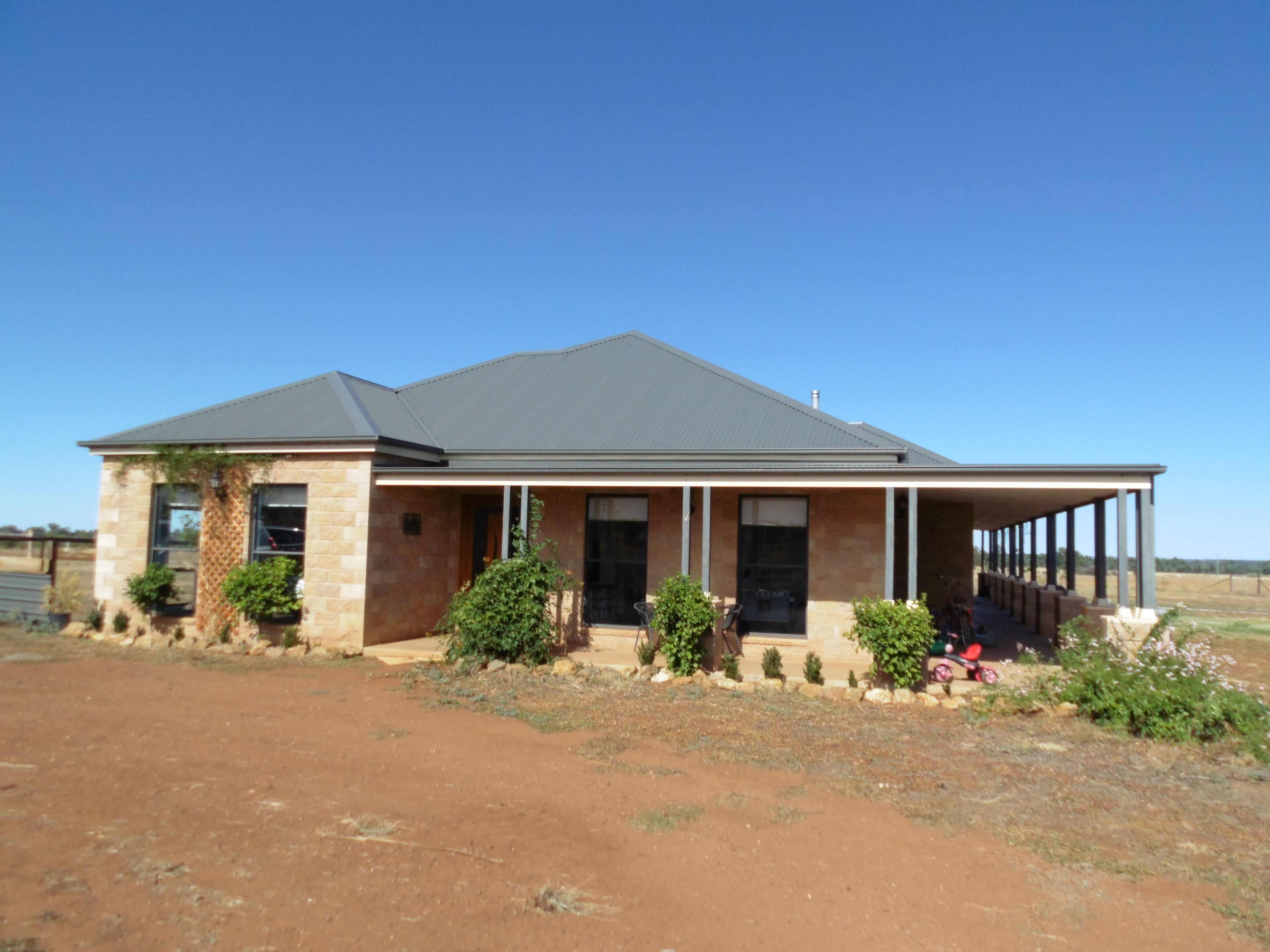 29 Nanardine Lane, Parkes, NSW 2870