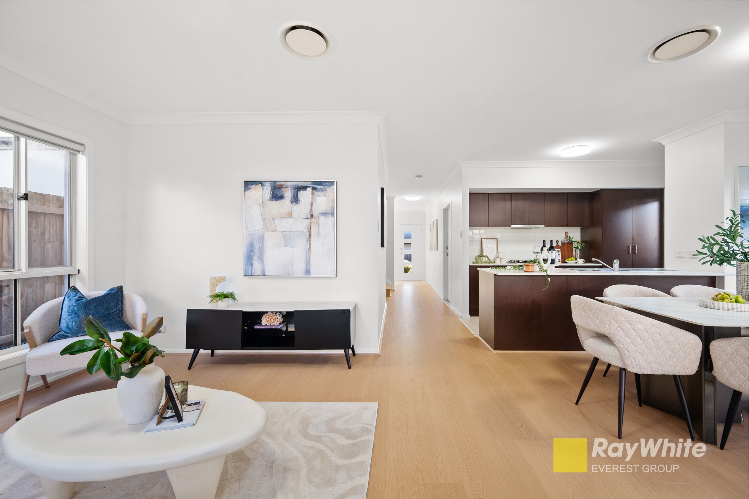 16 Mayfair Street — photo 6 of 22