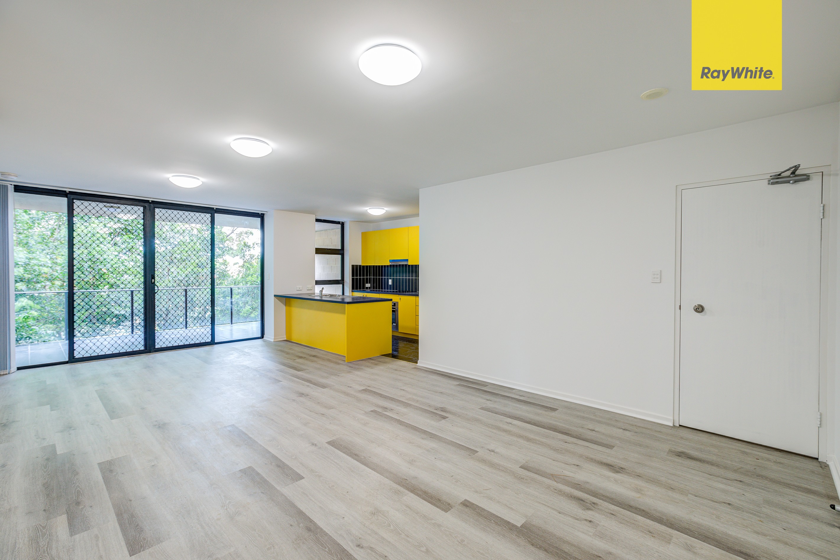 8/23-25 Blackwood Road, Logan Central, QLD 4114