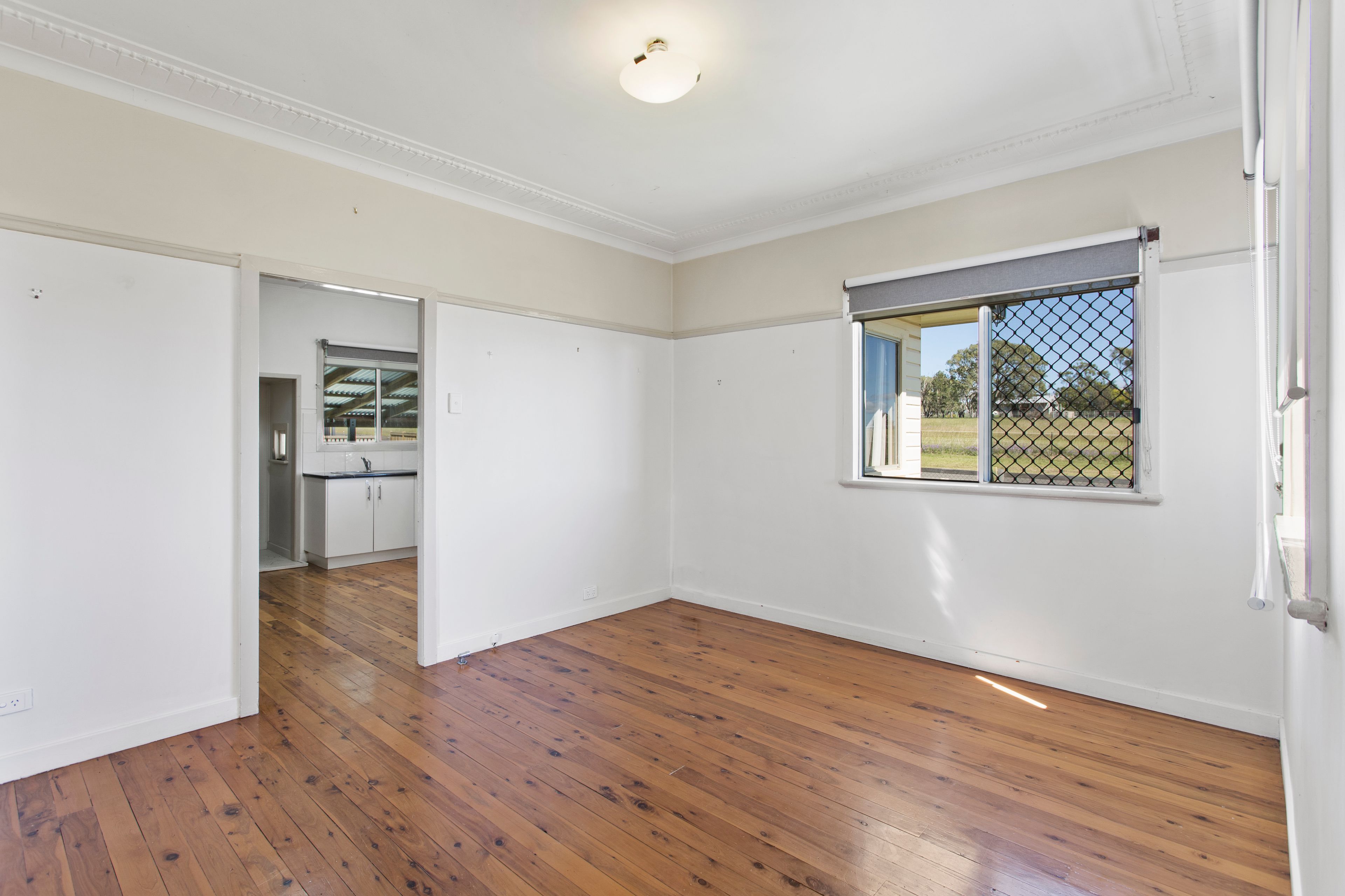 12 Clifton Street, Greenmount, QLD 4359