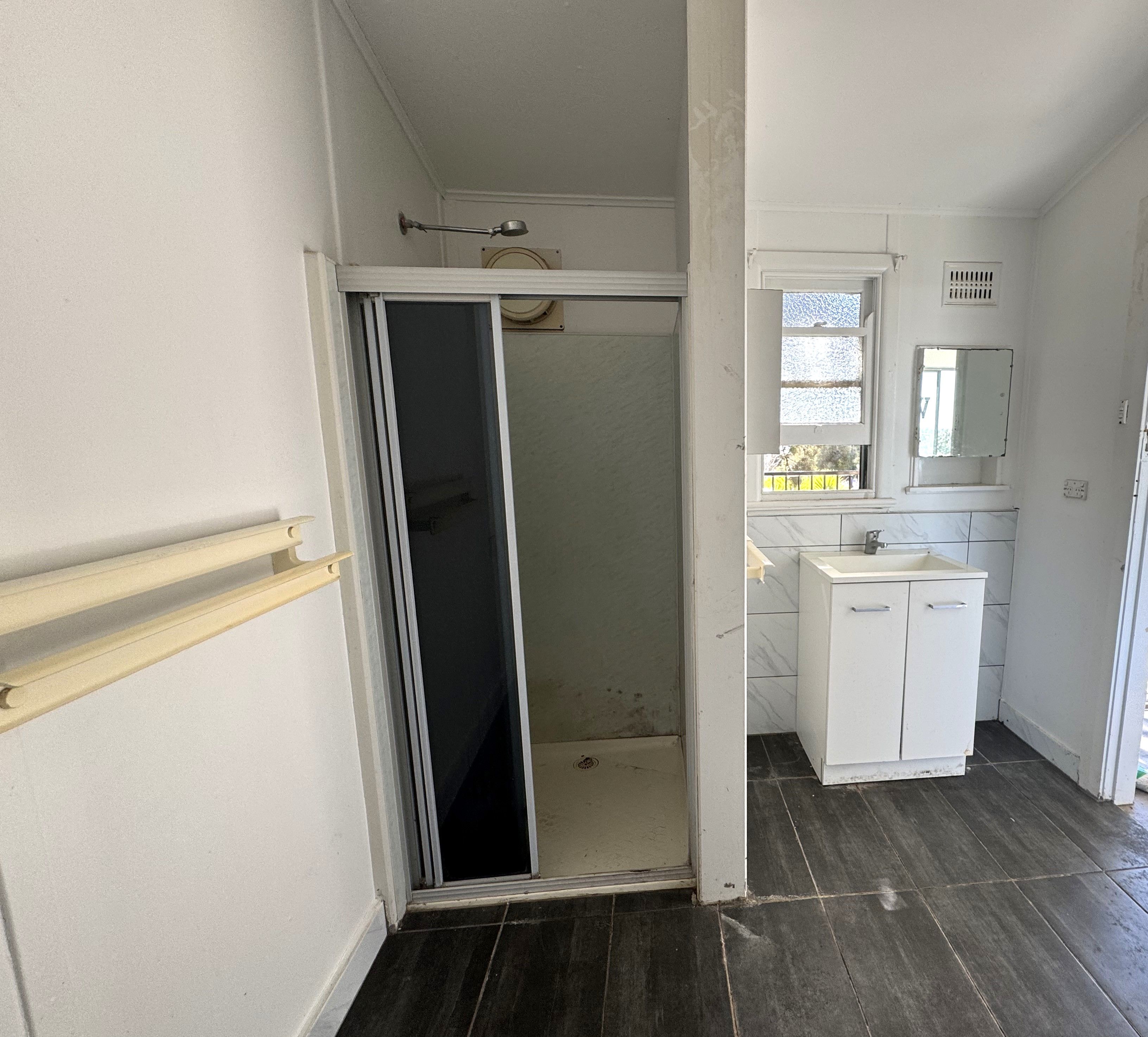 85A Allanan Street — photo 5 of 8