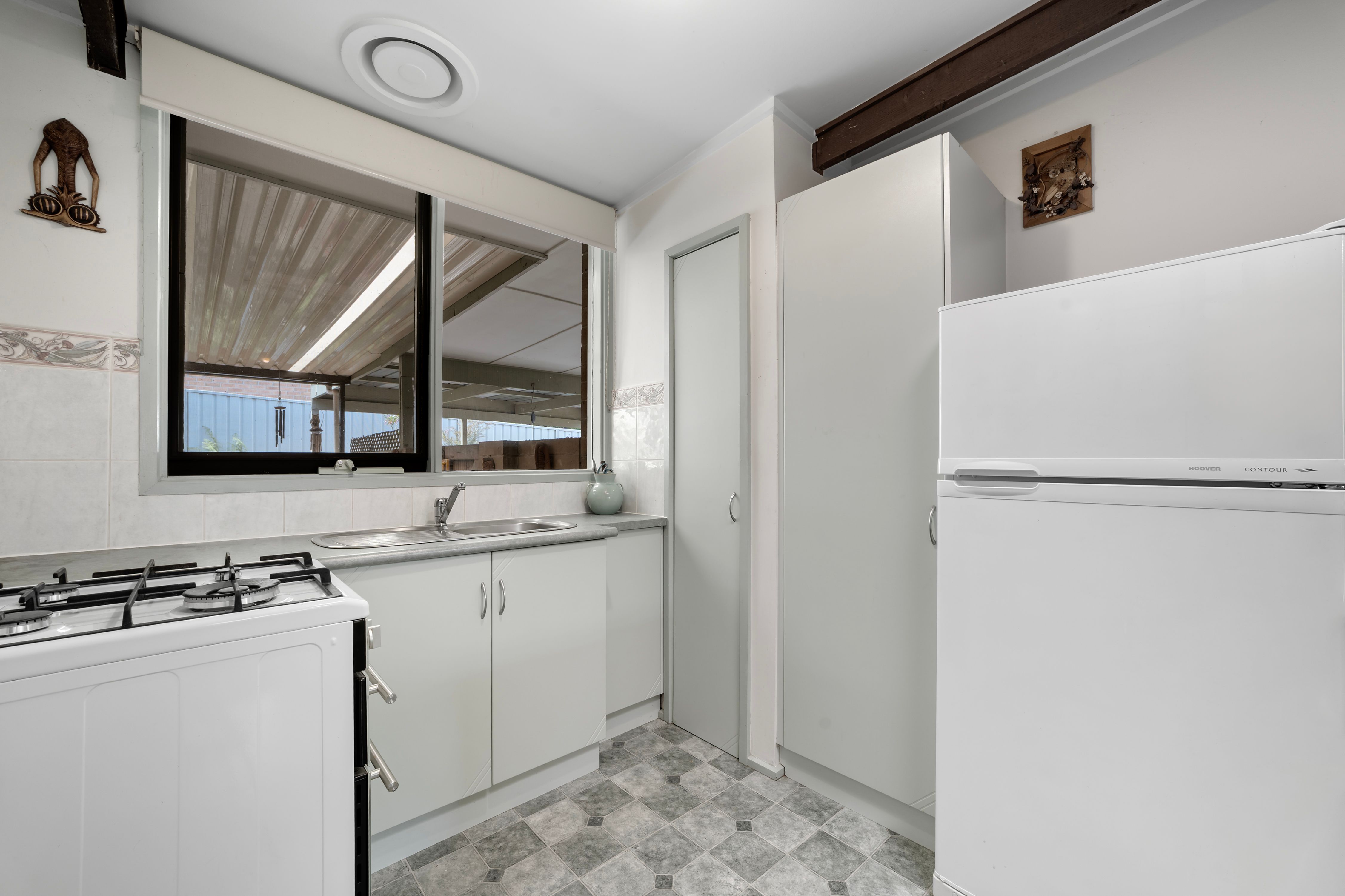 20 Ophelia Street — photo 9 of 22