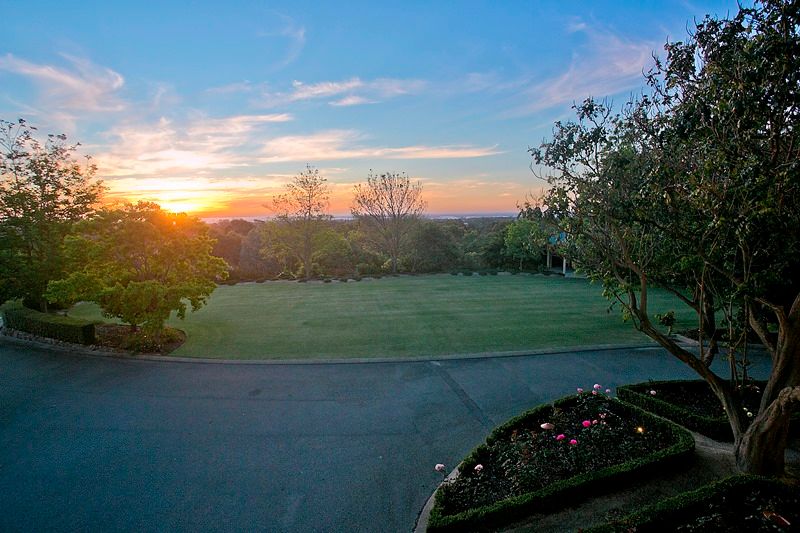 32 Whistlepipe Court, Forrestfield, WA 6058