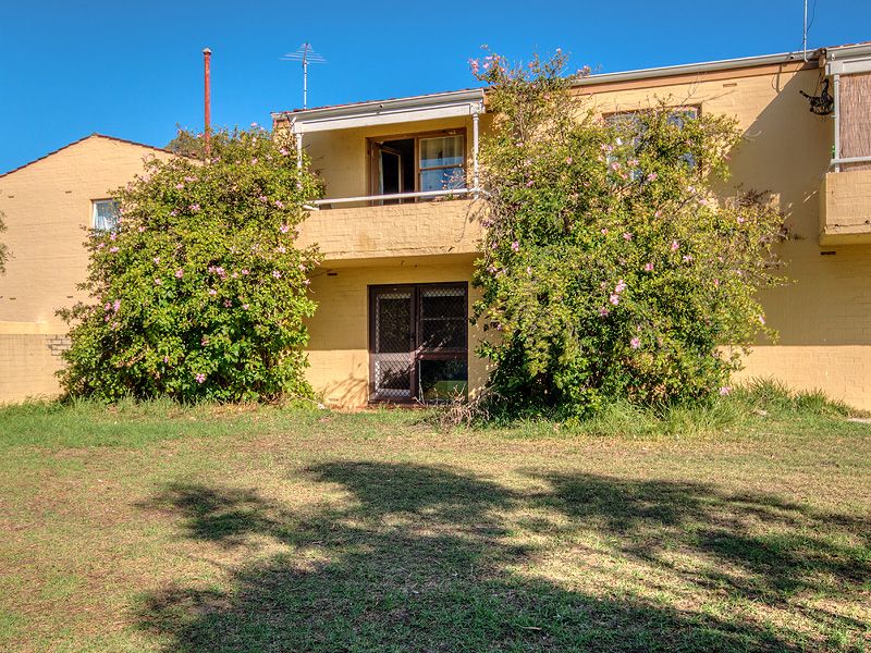 8/15 Corvus Place, Rockingham, WA 6168