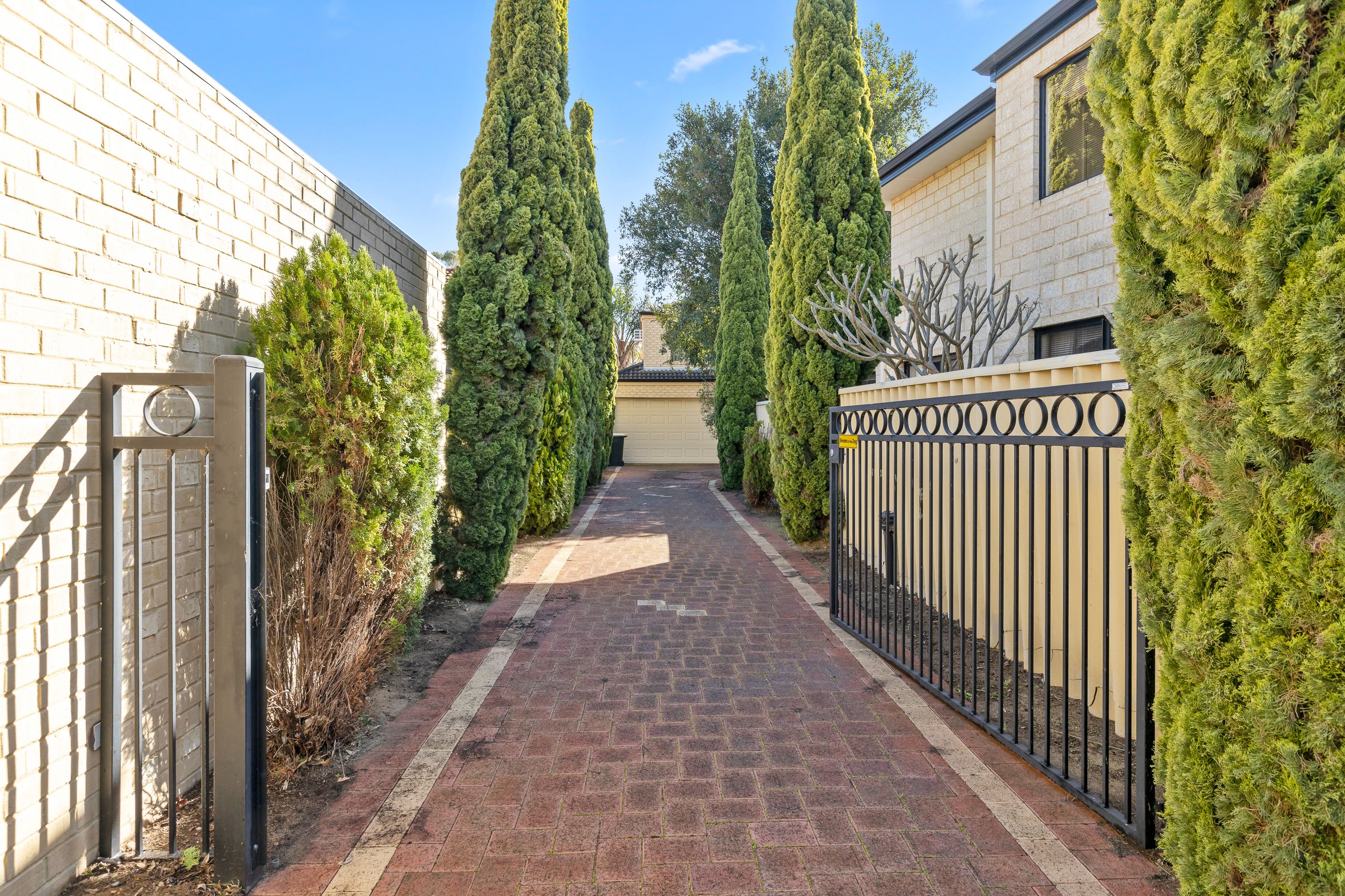 10b Waterview Drive, Woodvale, WA 6026