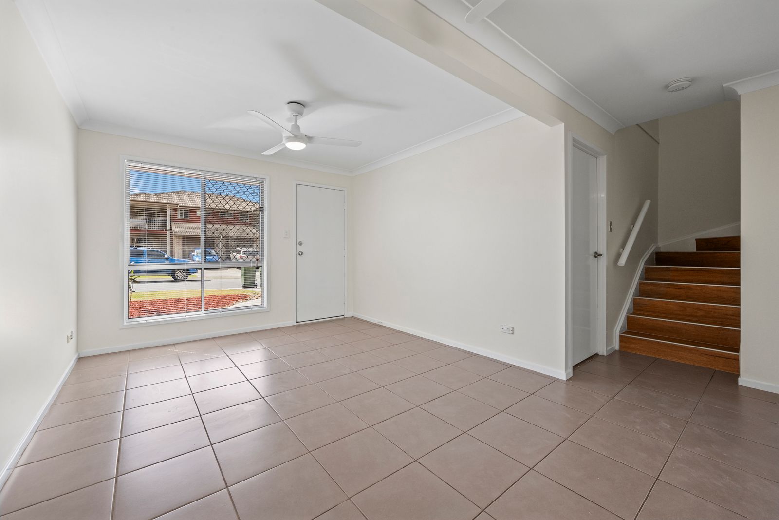 77/7 Tania Street — photo 8 of 11