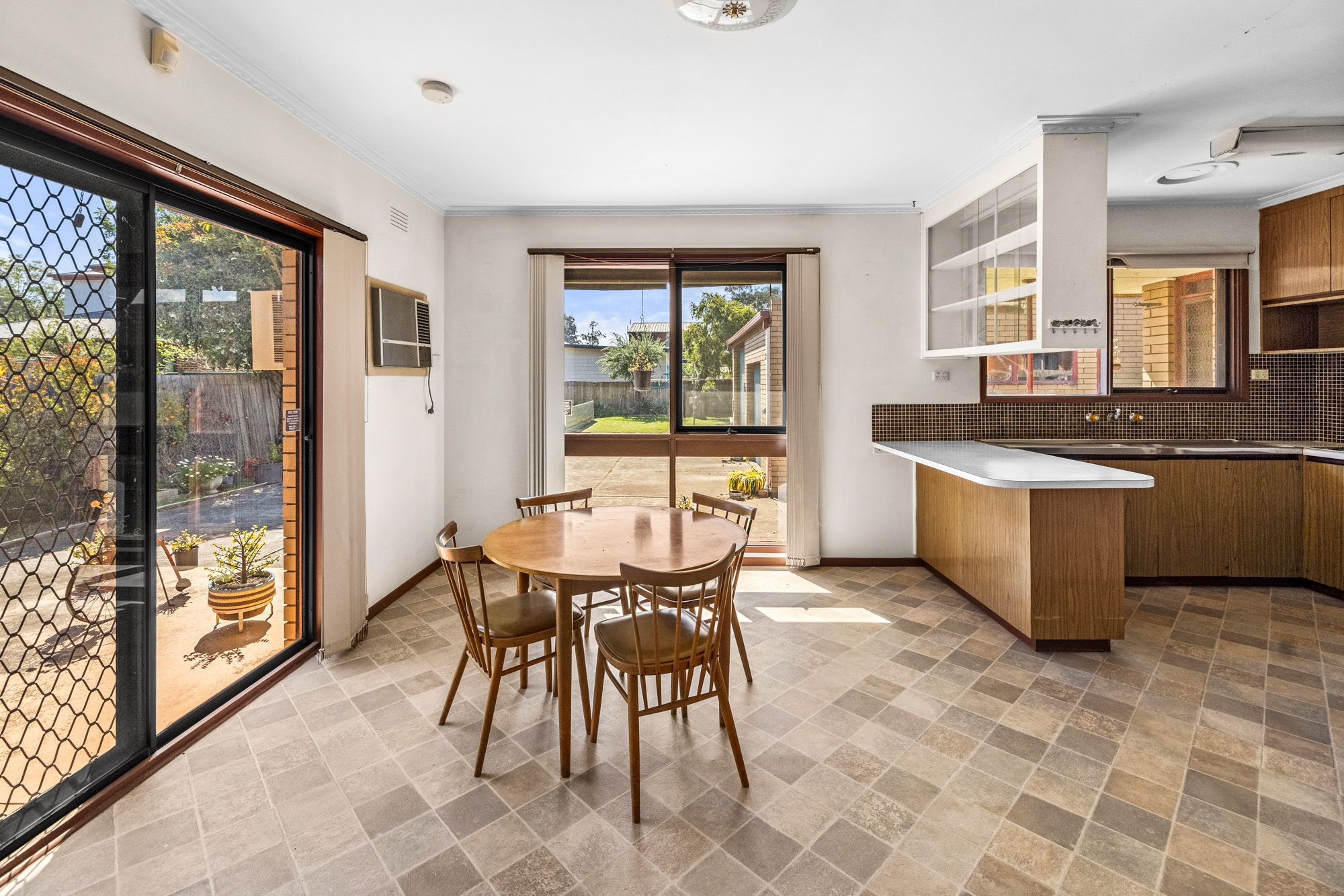 42 Parker Street — photo 8 of 18