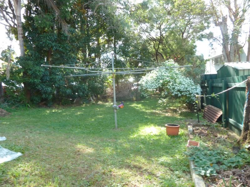 14 D Miriam Street (Downstairs), Holland Park West, QLD 4121