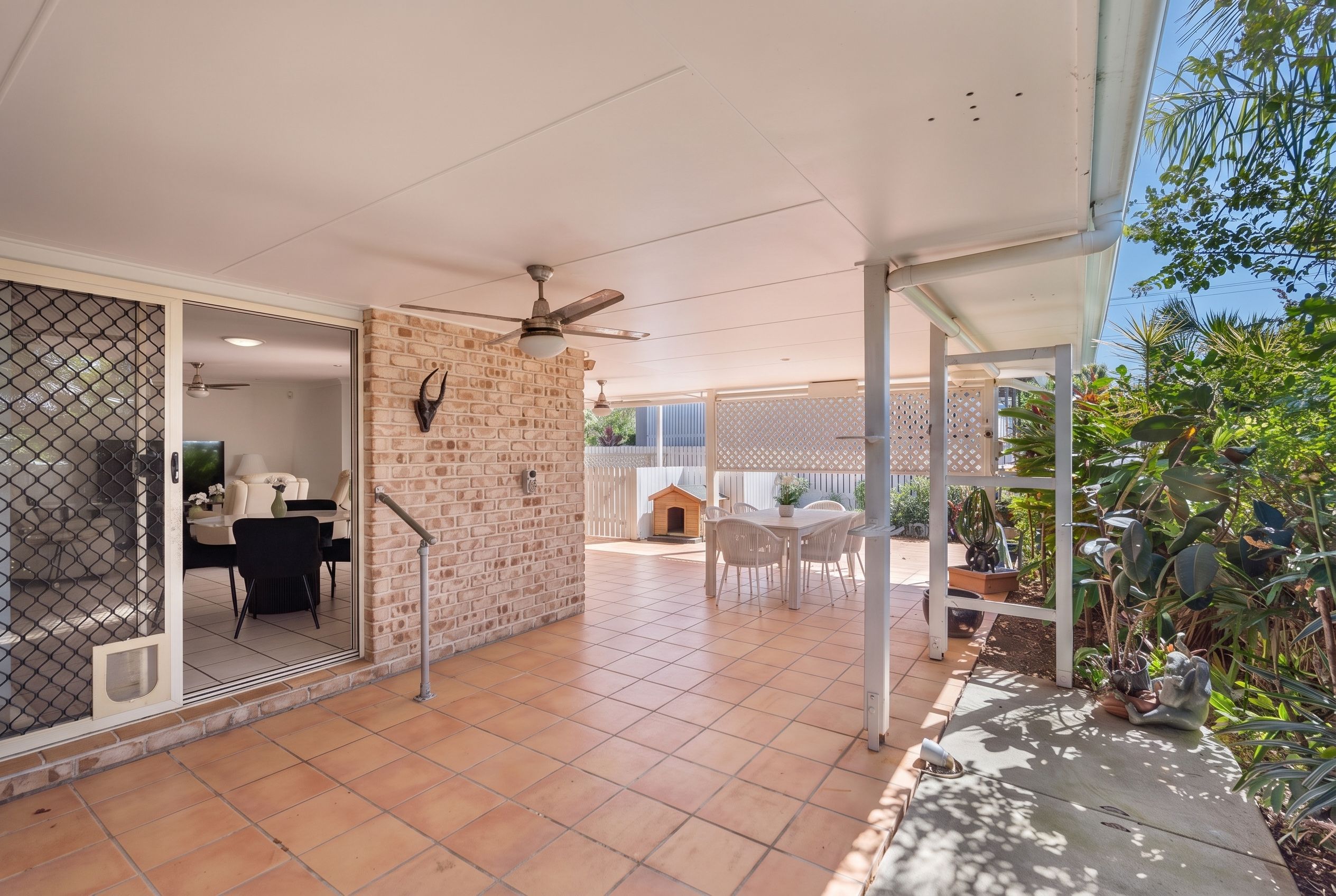 8A Maryborough Terrace — photo 7 of 26