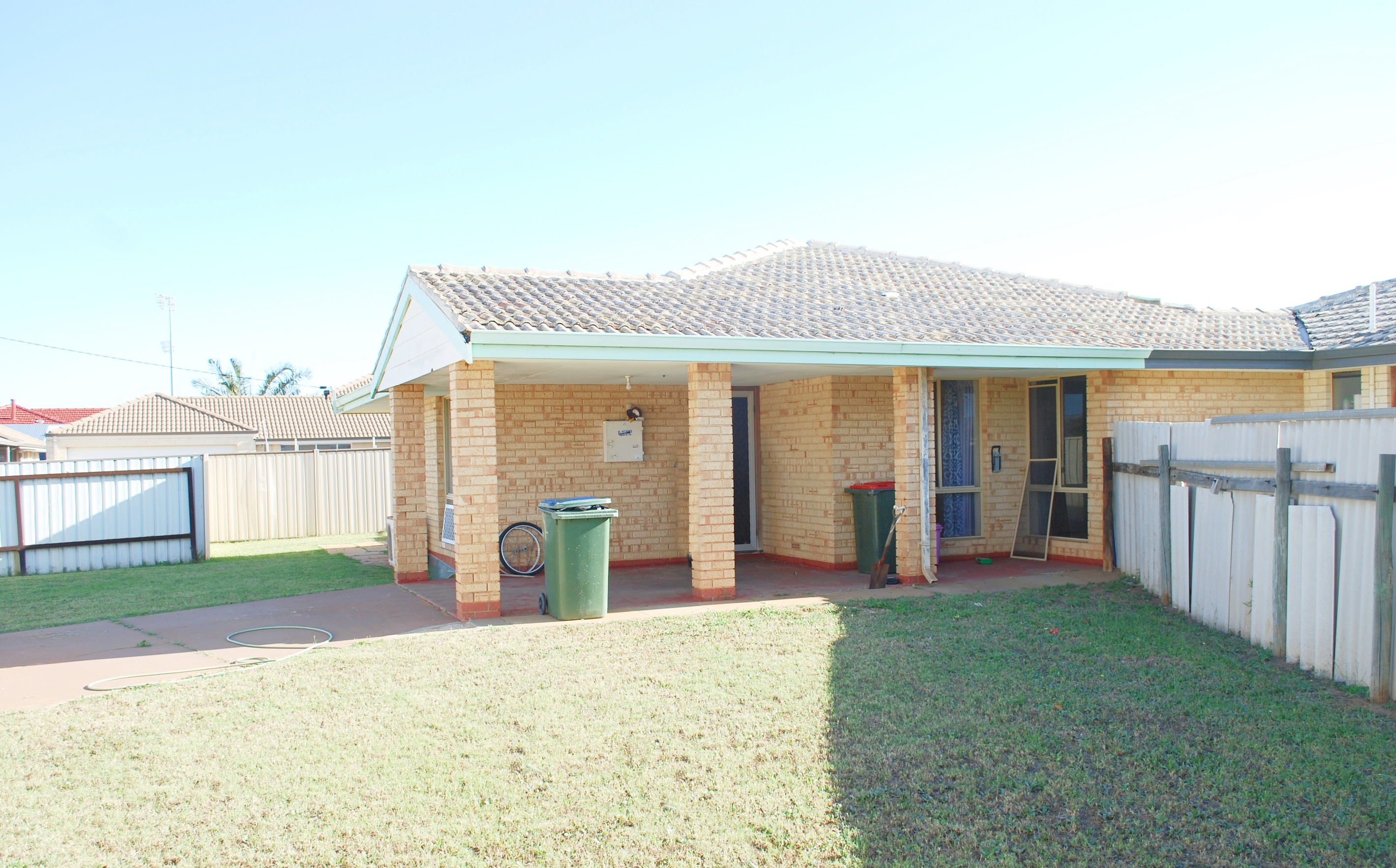 290C Sixth Street, Wonthella, WA 6530