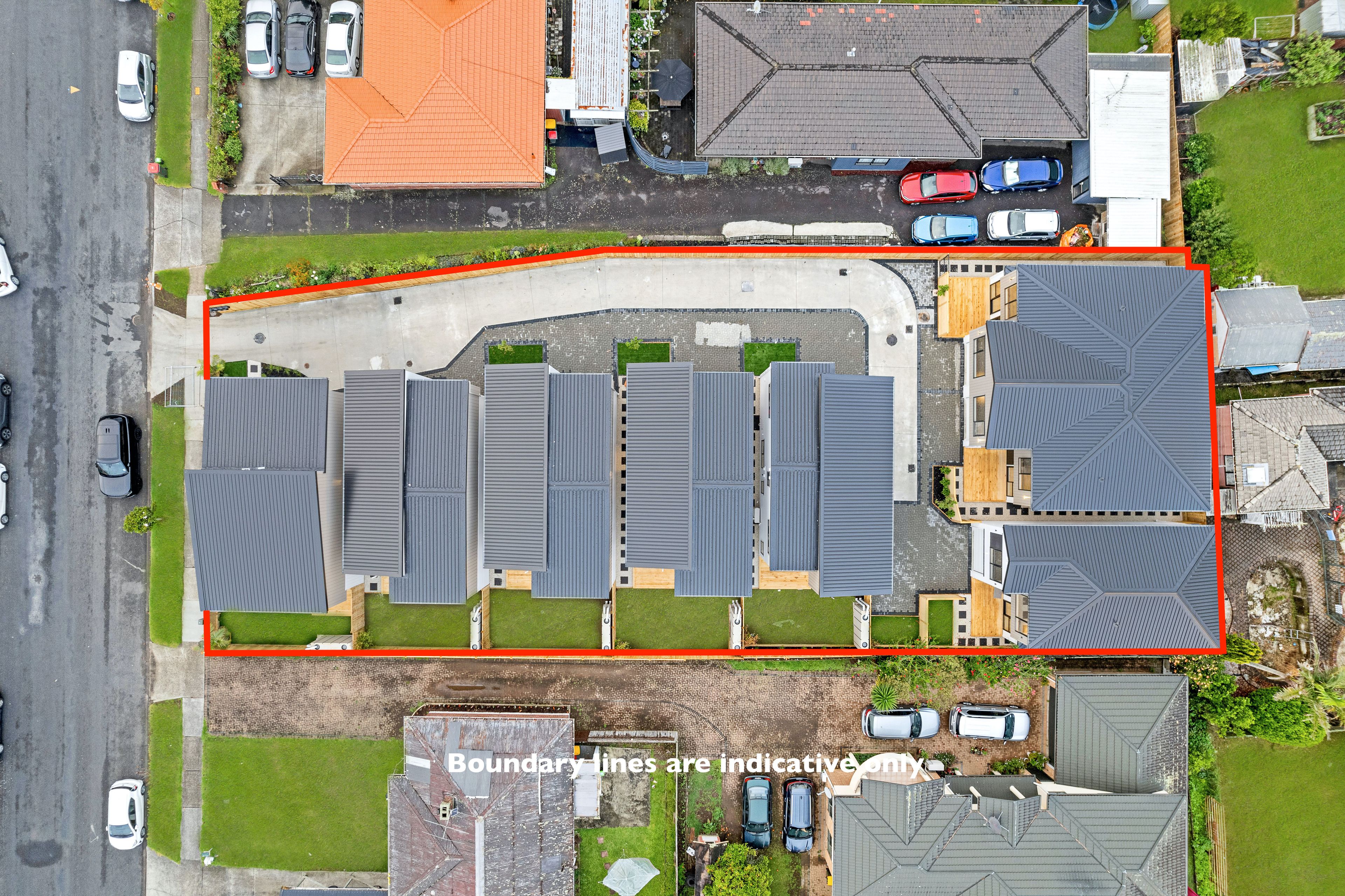 2/7 Wentworth Avenue, Papatoetoe, Manukau City