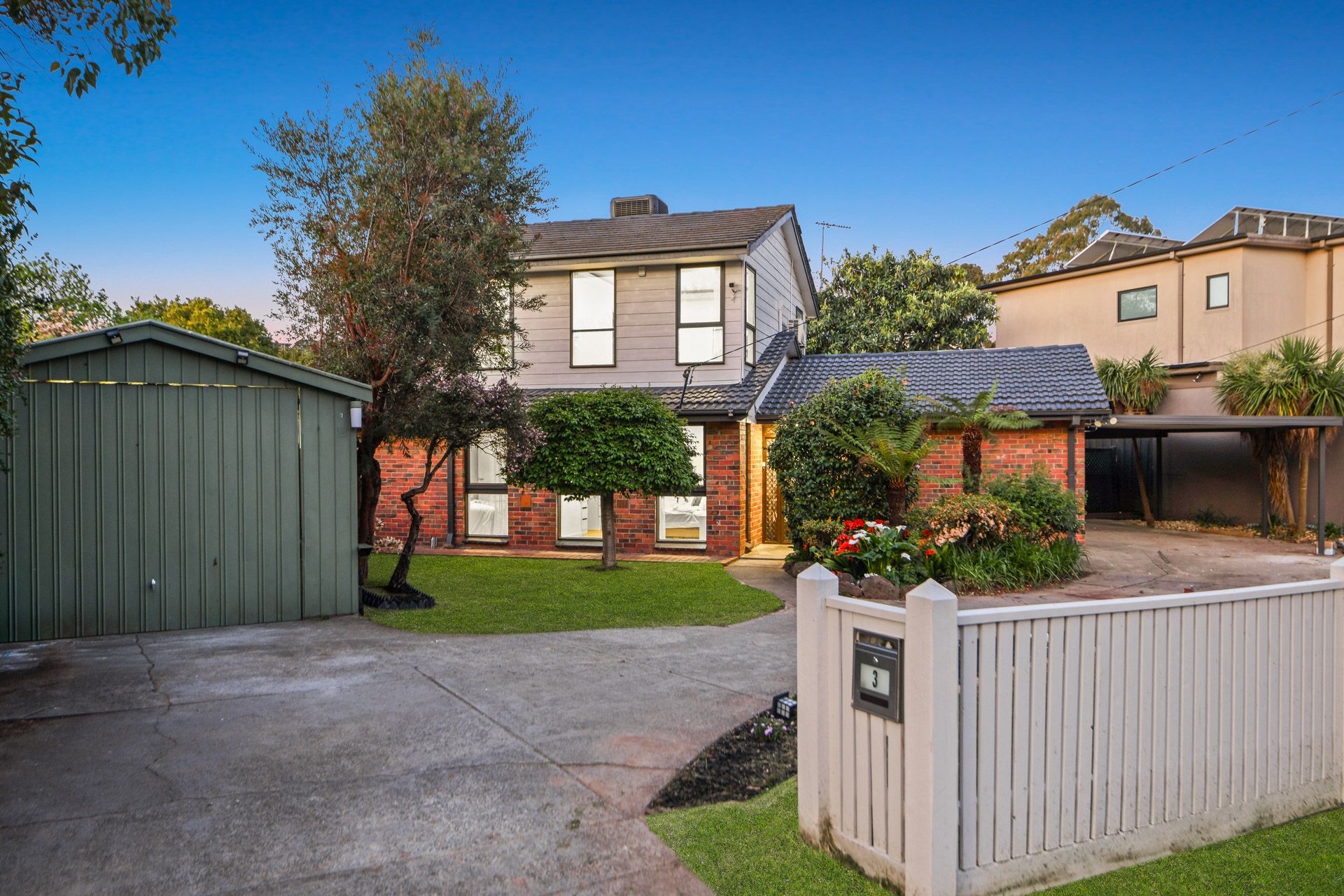 3 Fromhold Drive, Doncaster VIC 3108