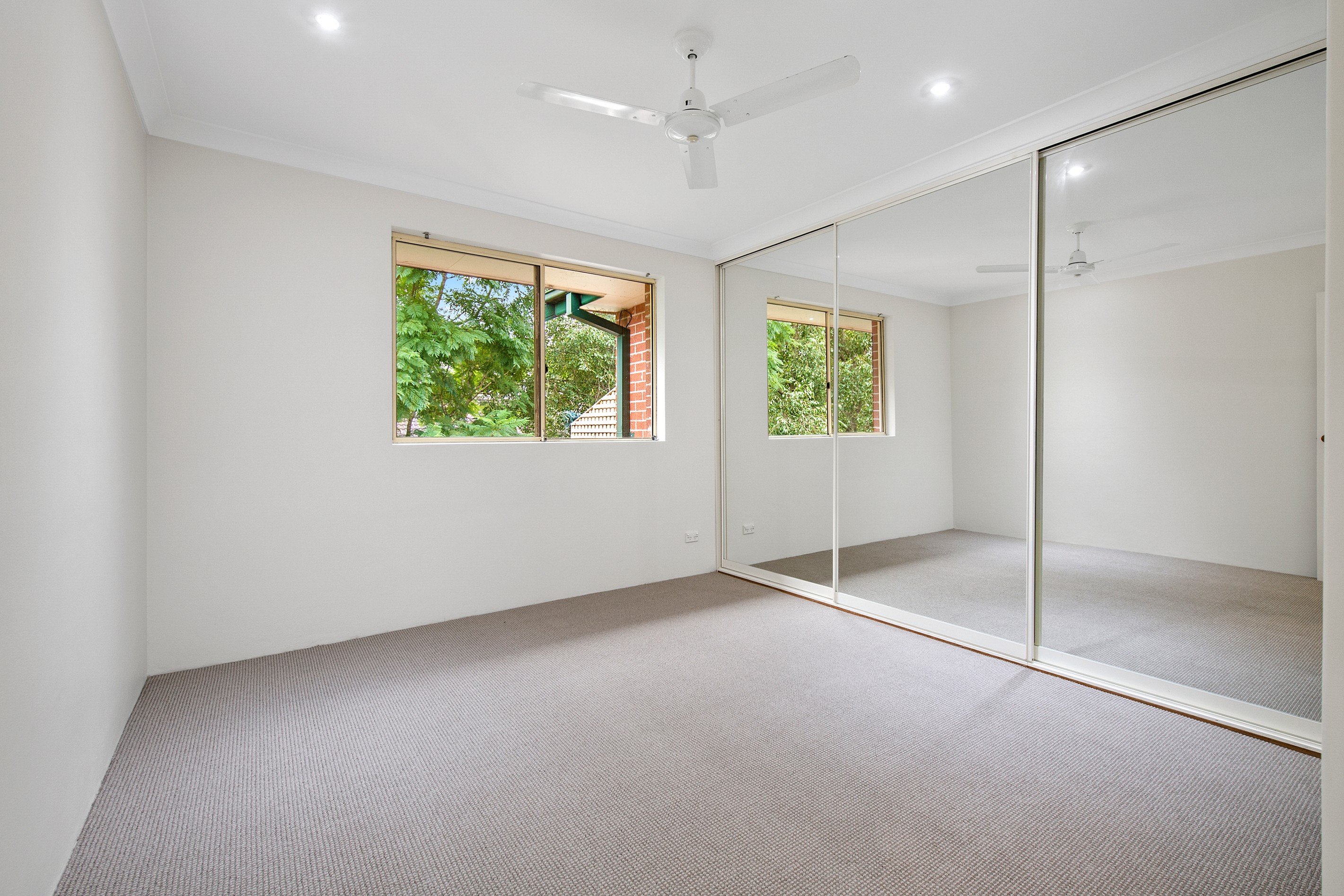 29/2 Bellbrook Avenue, Hornsby, NSW 2077