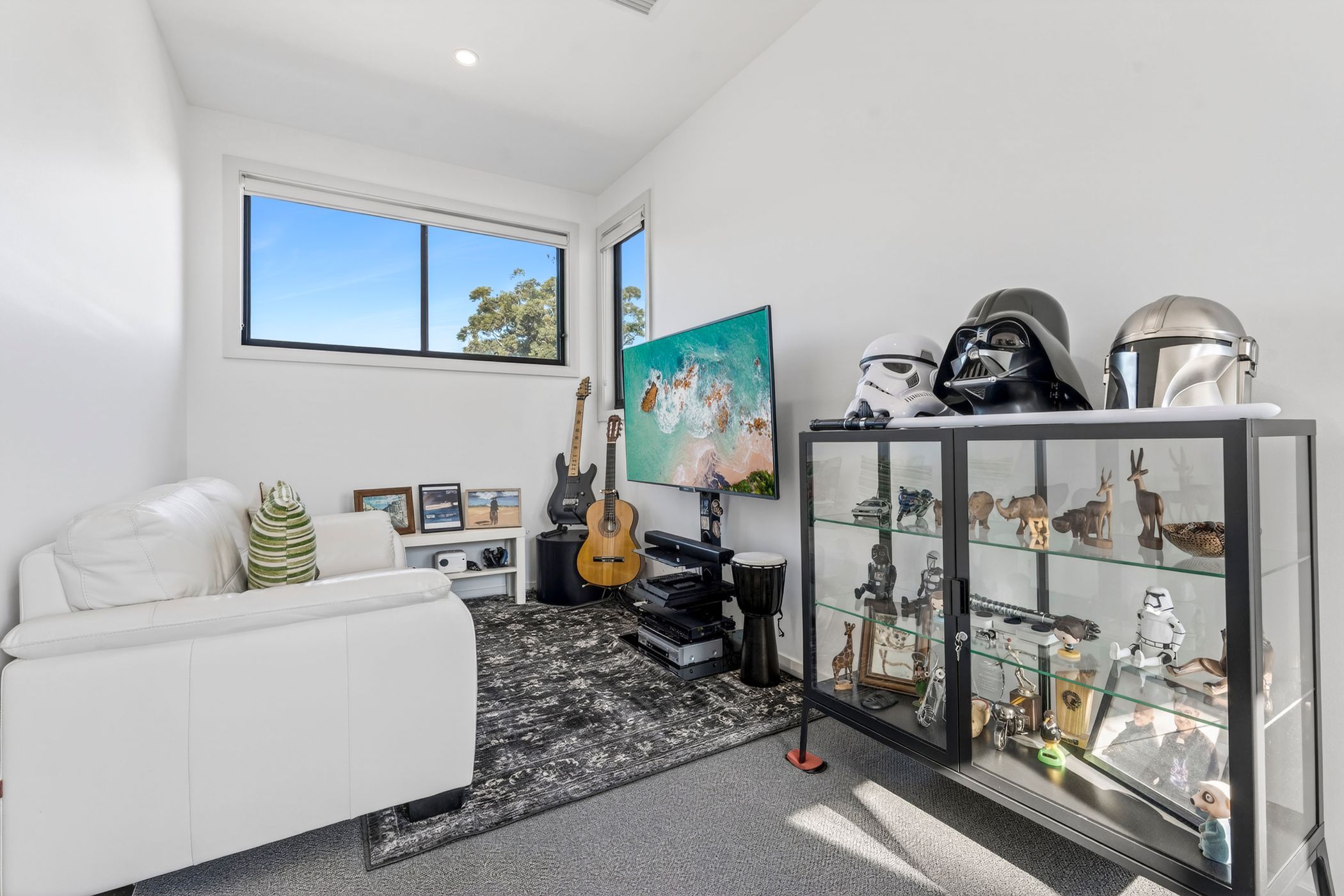 2/125 Bourke Road — photo 11 of 16