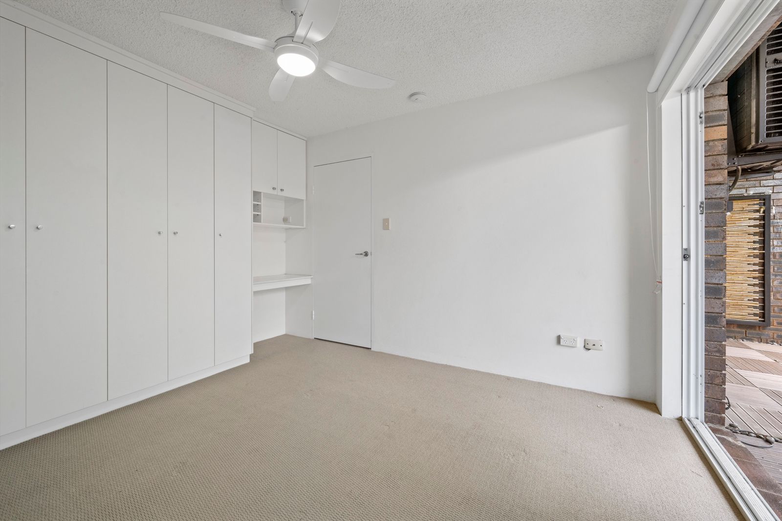 2/8 Moffatt Street — photo 7 of 11