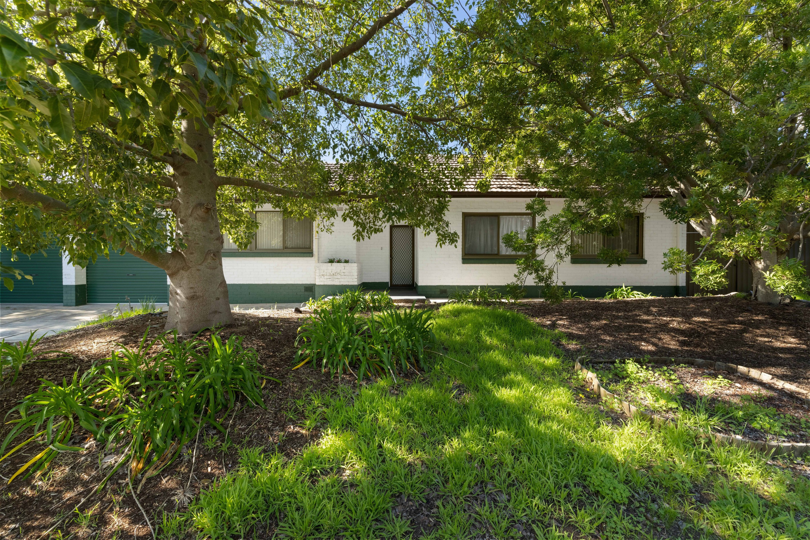 25 Spruance Road, Elizabeth East, SA 5112